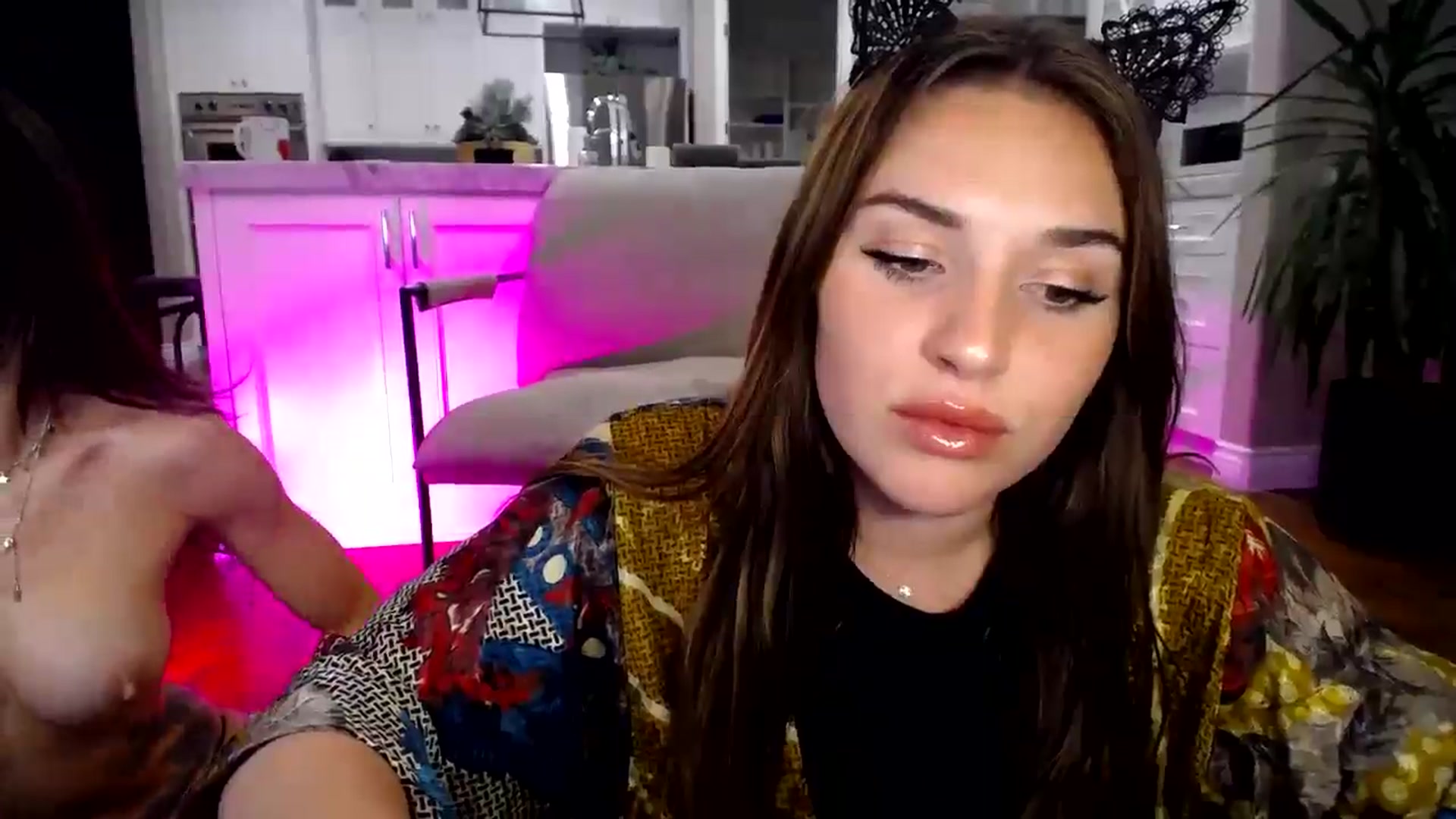 Gallery image thumbnail from BestFriends's myfreecams stream on, 04/04/2026, 12:58 image 3 of 20