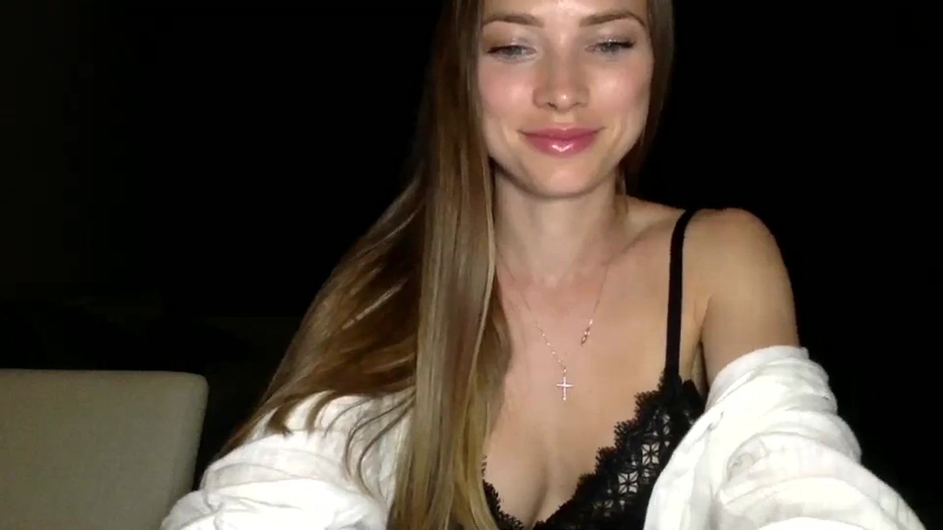 Gallery image thumbnail from Bestannforu's myfreecams stream on, 01/29/2025, 18:47 image 18 of 20