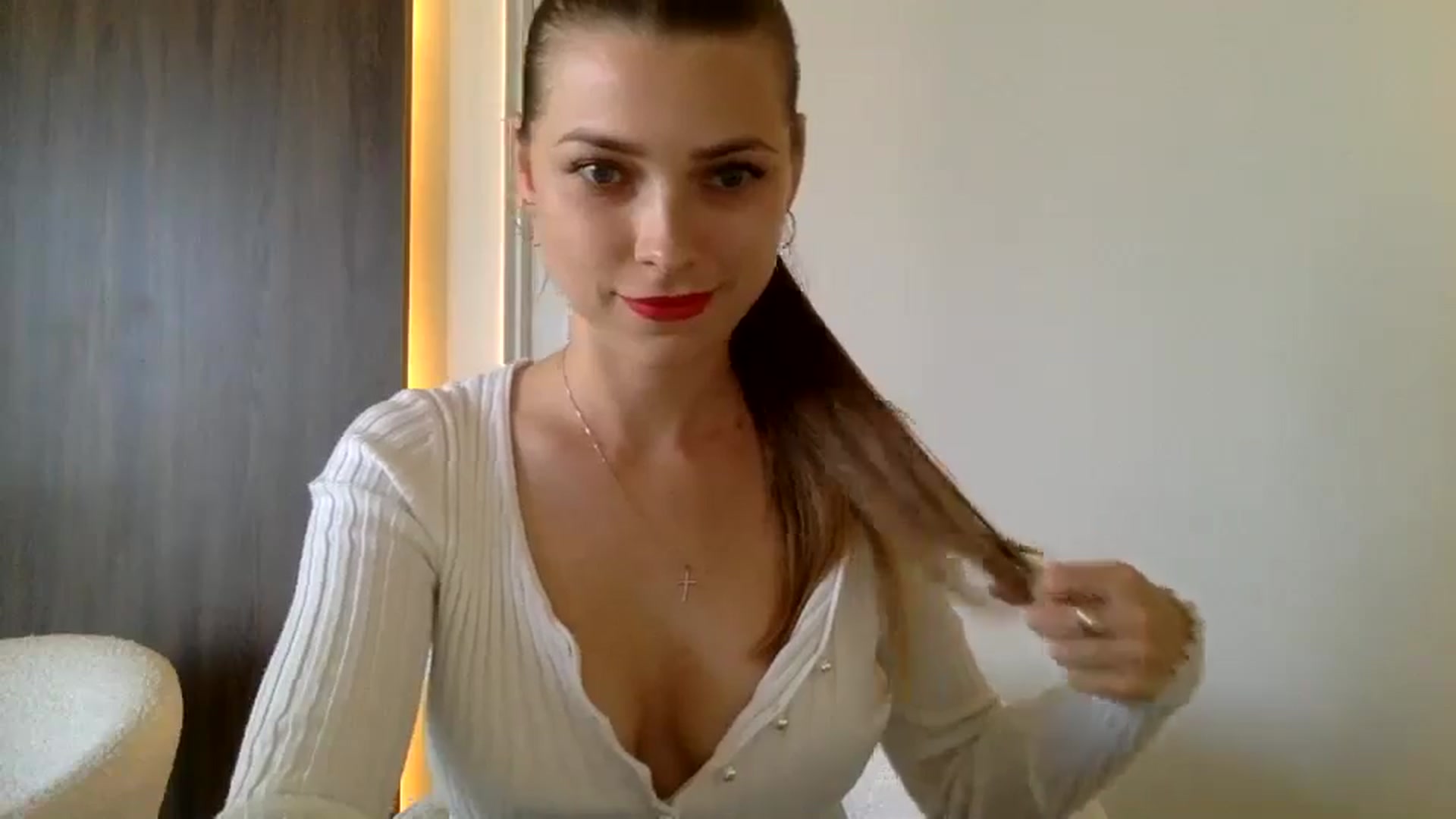 Gallery image thumbnail from Bestannforu's myfreecams stream on, 02/02/2025, 12:10 image 15 of 20