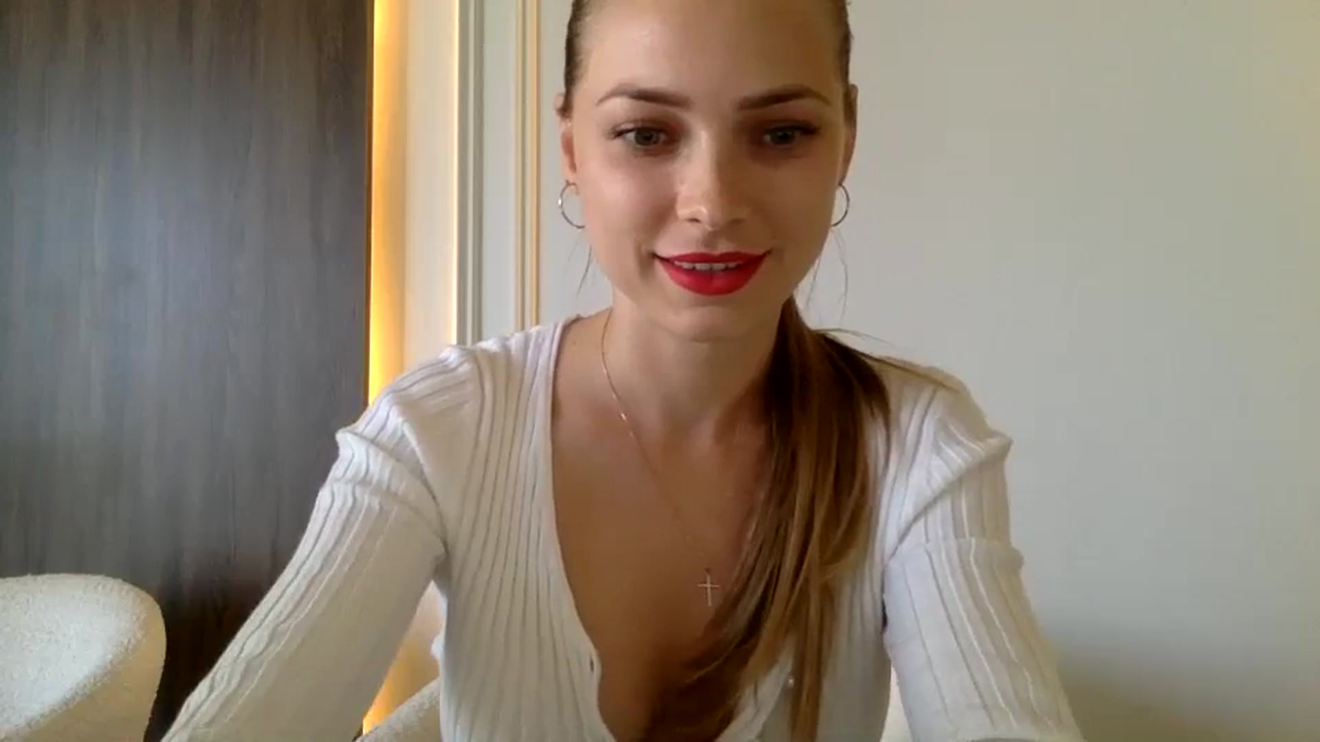 Gallery image thumbnail from Bestannforu's myfreecams stream on, 02/02/2025, 12:10 image 13 of 20