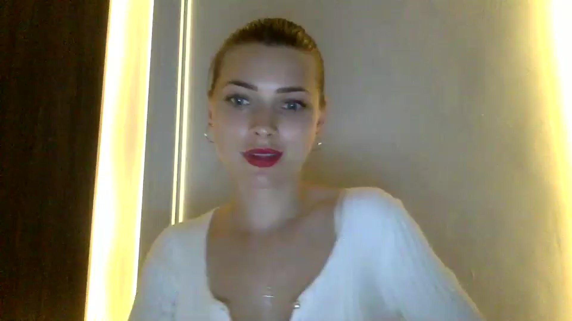 Gallery image thumbnail from Bestannforu's myfreecams stream on, 02/02/2025, 16:31 image 1 of 20