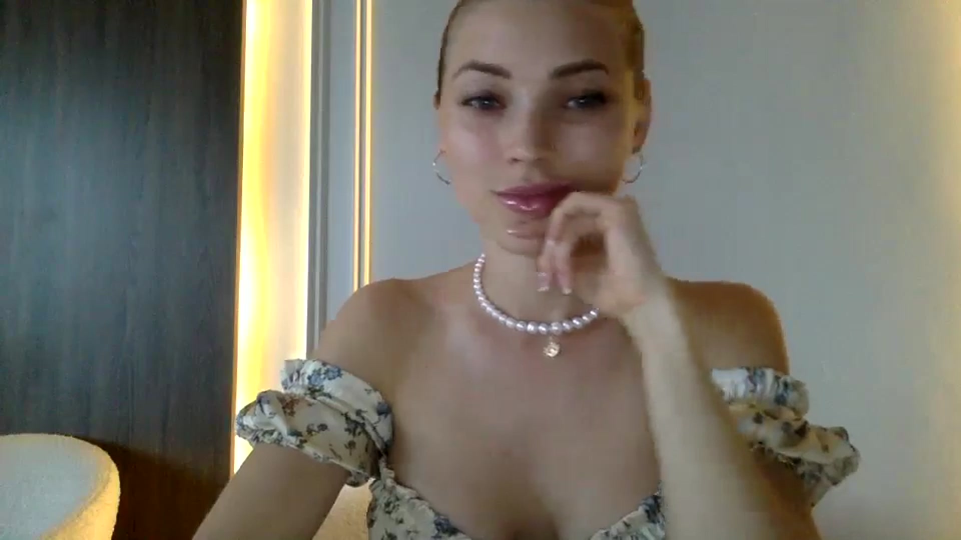 Gallery image thumbnail from Bestannforu's myfreecams stream on, 02/03/2025, 13:59 image 6 of 20