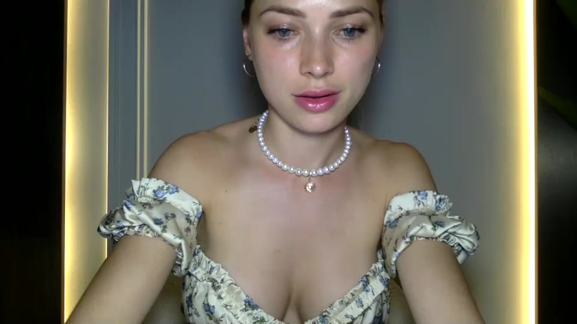 Gallery image thumbnail from Bestannforu's myfreecams stream on, 02/03/2025, 16:42 image 15 of 20