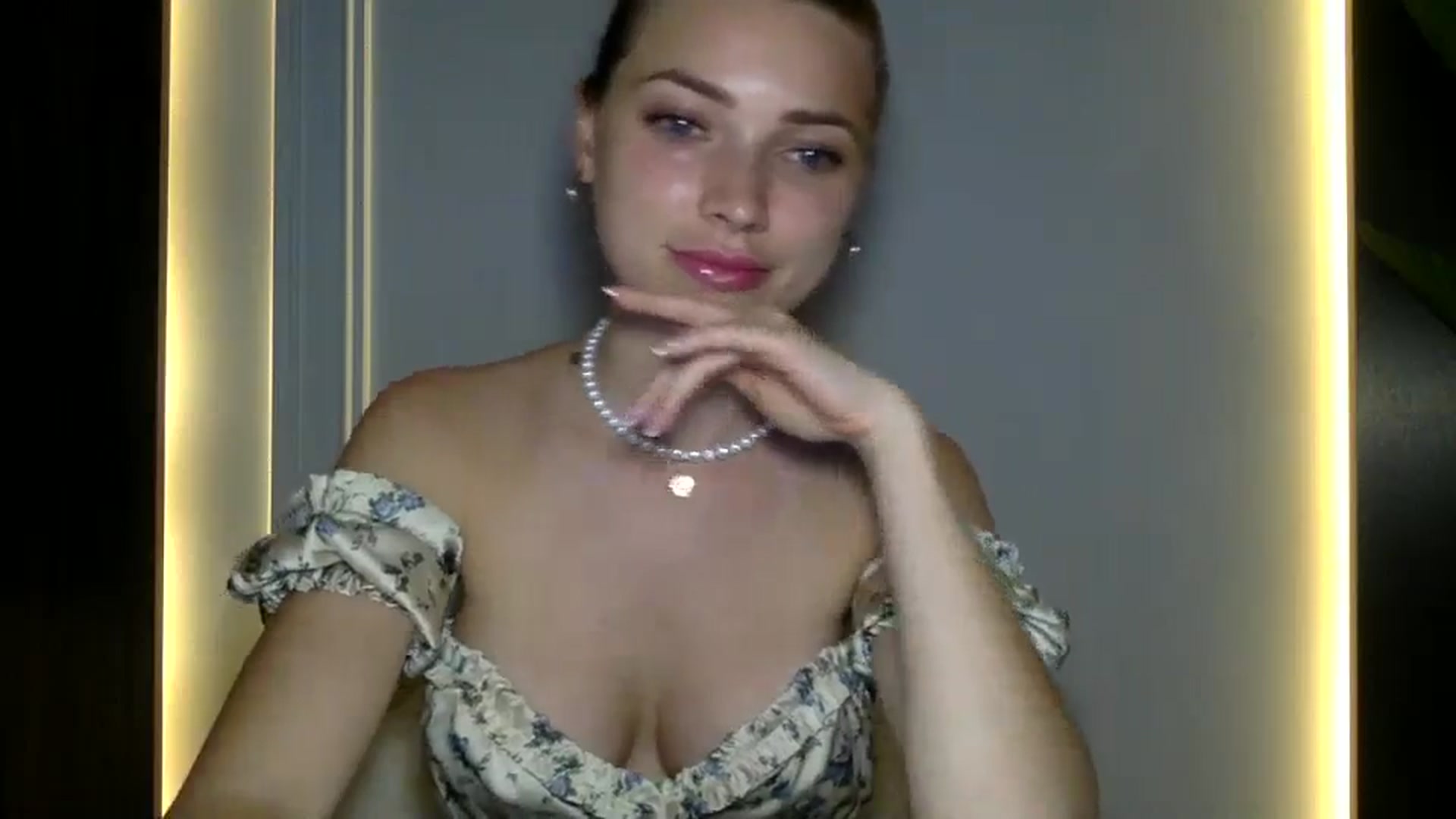Gallery image thumbnail from Bestannforu's myfreecams stream on, 02/03/2025, 16:42 image 11 of 20
