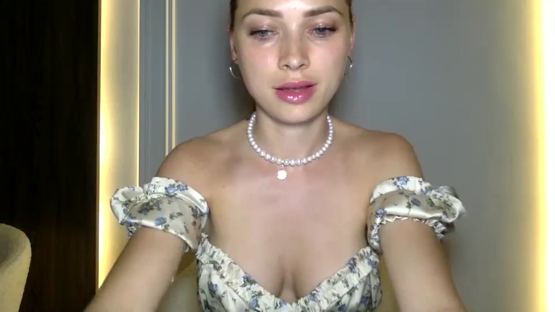 Gallery image thumbnail from Bestannforu's myfreecams stream on, 02/03/2025, 18:12 image 2 of 20
