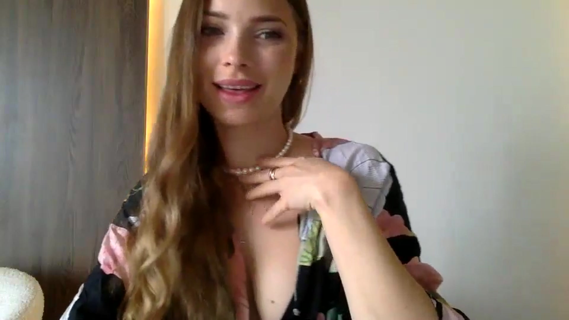 Gallery image thumbnail from Bestannforu's myfreecams stream on, 02/08/2025, 04:46 image 19 of 20