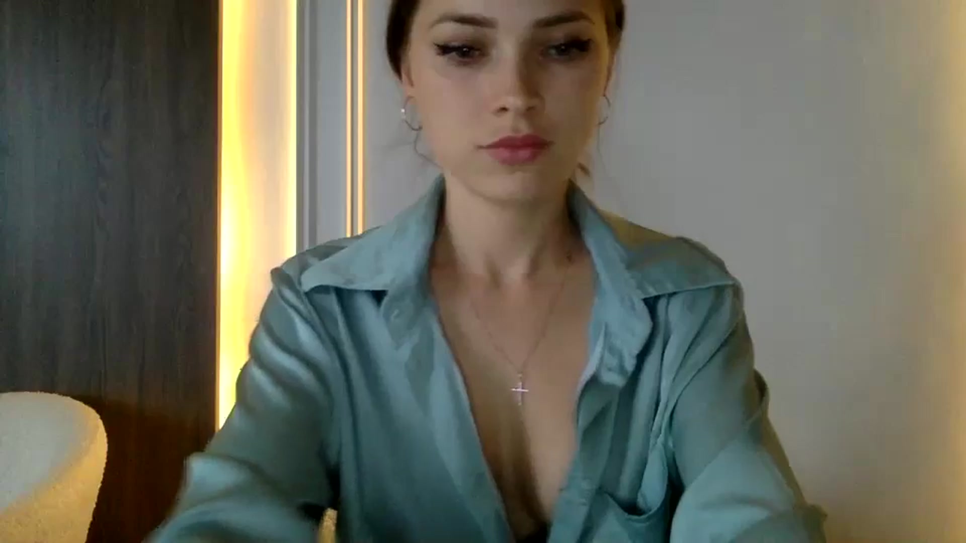 Gallery image thumbnail from Bestannforu's myfreecams stream on, 02/09/2025, 13:57 image 14 of 20