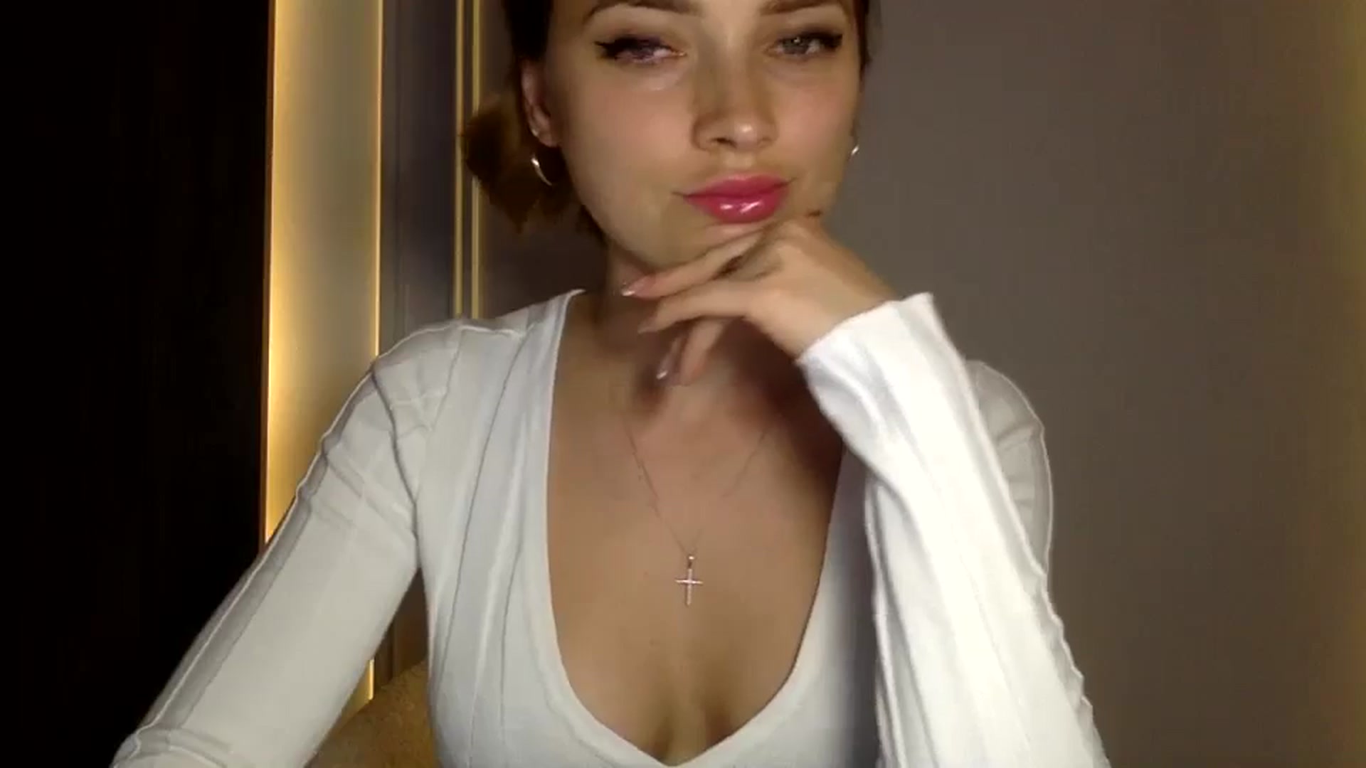 Gallery image thumbnail from Bestannforu's myfreecams stream on, 02/09/2025, 16:43 image 10 of 20