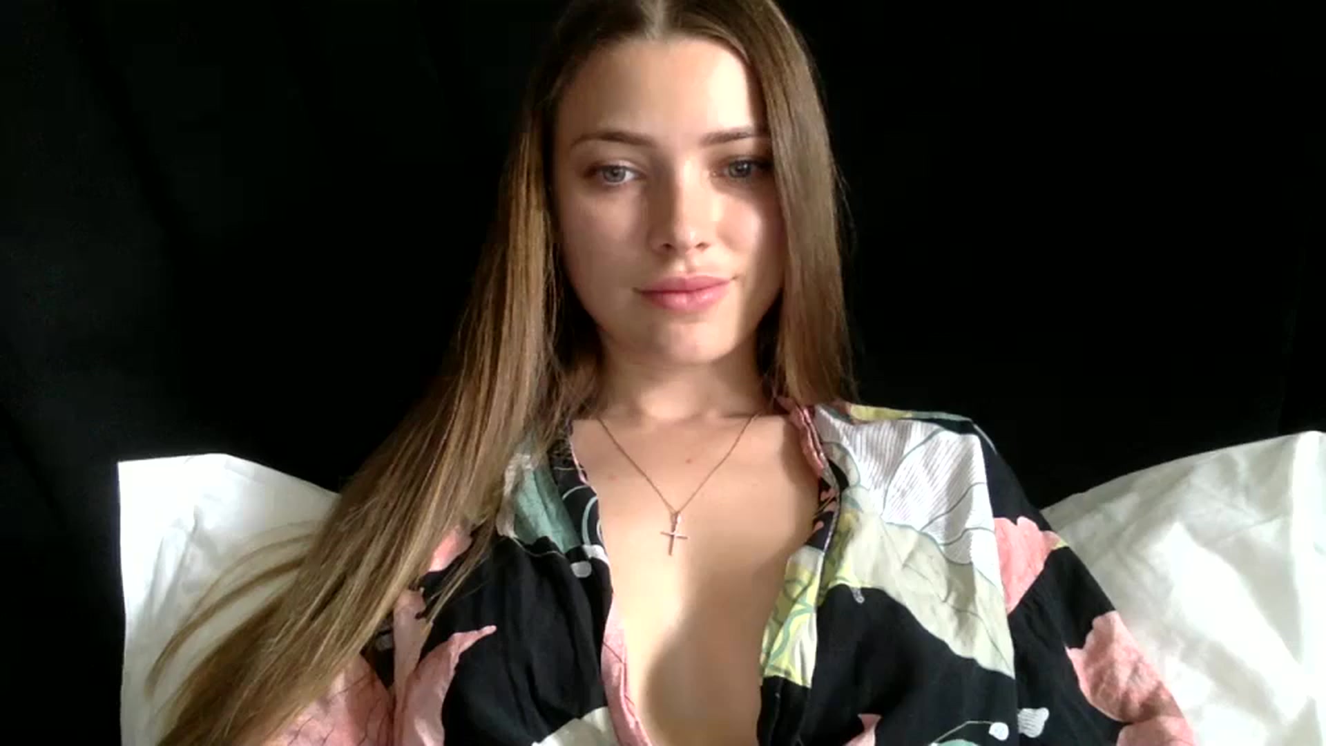 Gallery image thumbnail from Bestannforu's myfreecams stream on, 02/13/2025, 06:30 image 2 of 20