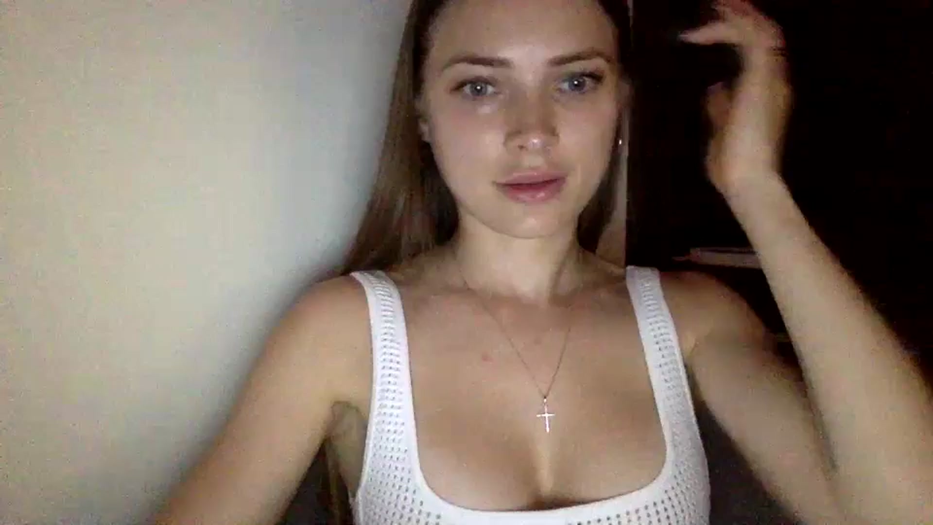 Gallery image thumbnail from Bestannforu's myfreecams stream on, 02/14/2025, 18:32 image 4 of 20