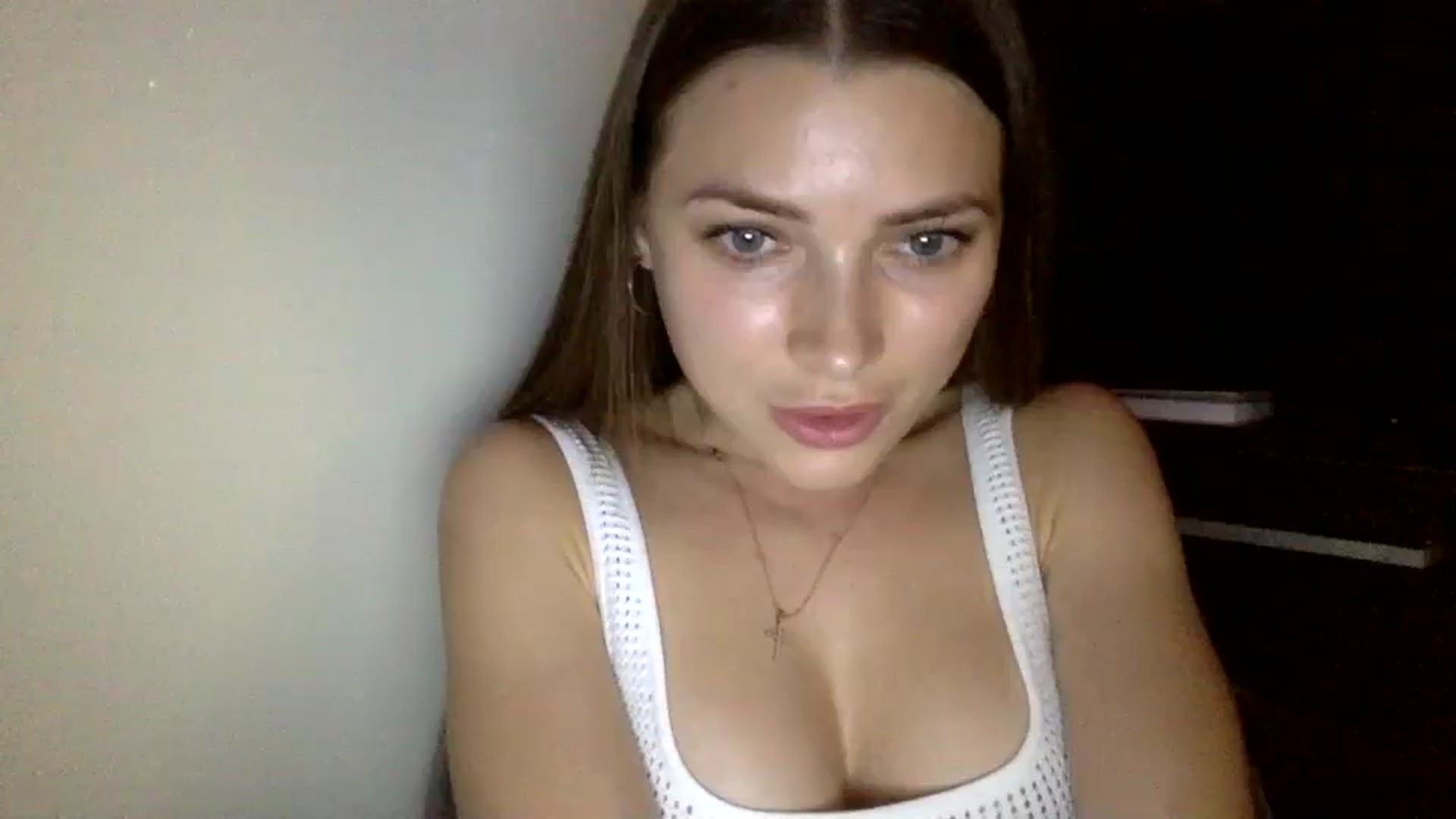 Gallery image thumbnail from Bestannforu's myfreecams stream on, 02/14/2025, 18:32 image 5 of 20