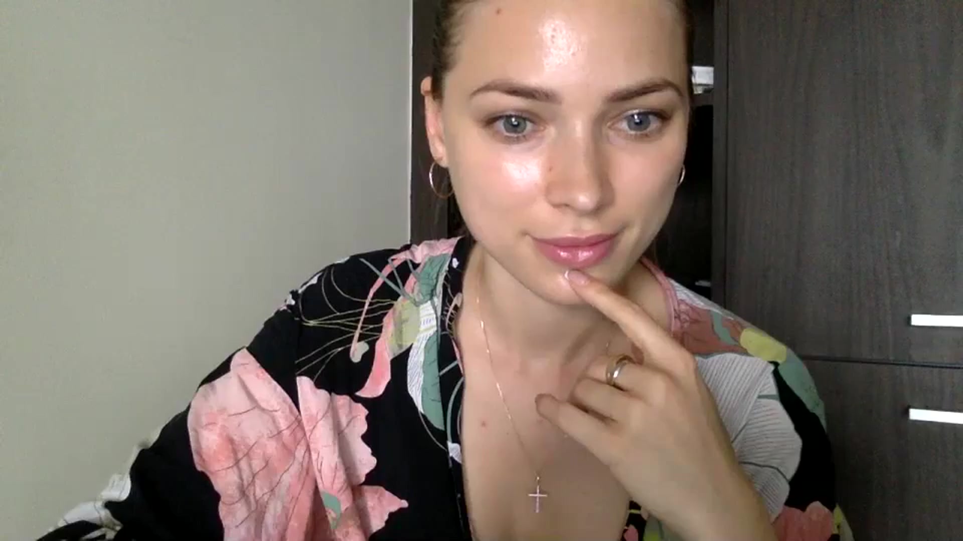 Gallery image thumbnail from Bestannforu's myfreecams stream on, 02/15/2025, 07:32 image 20 of 20