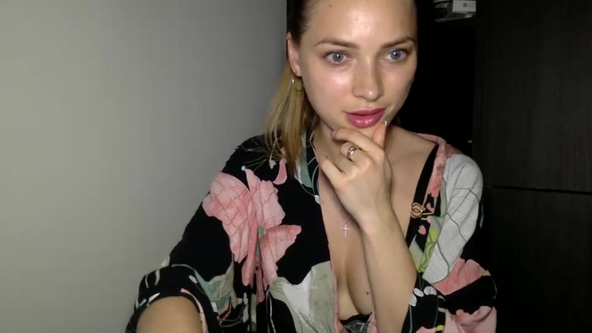 Gallery image thumbnail from Bestannforu's myfreecams stream on, 02/15/2025, 15:25 image 19 of 20