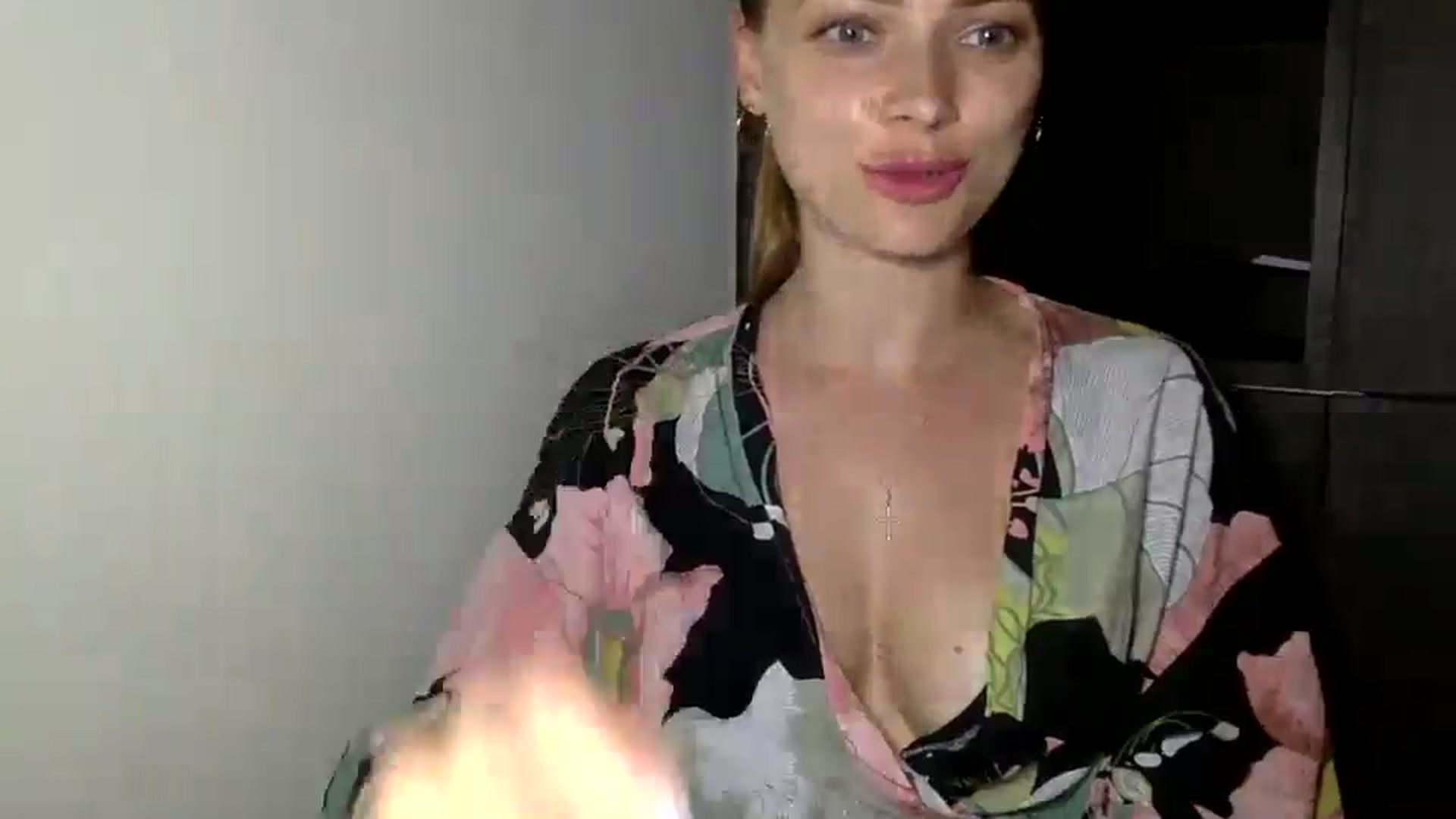 Gallery image thumbnail from Bestannforu's myfreecams stream on, 02/15/2025, 18:42 image 14 of 20