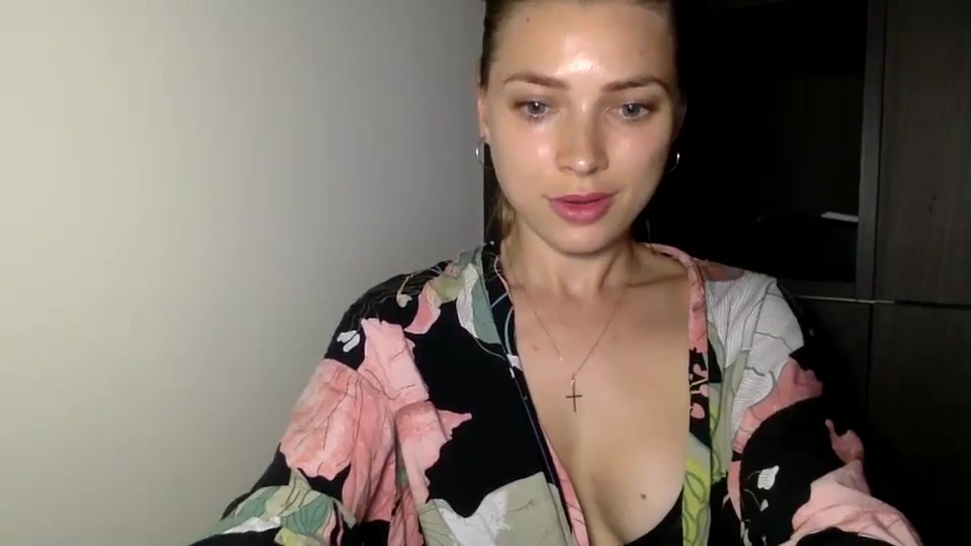 Gallery image thumbnail from Bestannforu's myfreecams stream on, 02/15/2025, 18:42 image 19 of 20