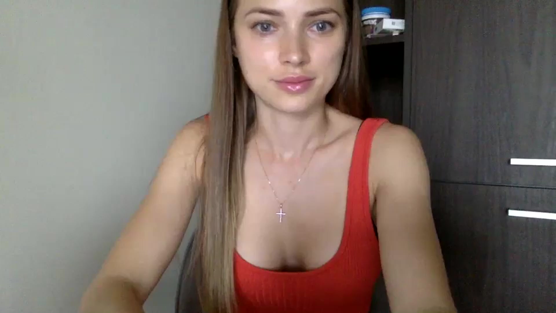 Gallery image thumbnail from Bestannforu's myfreecams stream on, 02/17/2025, 08:15 image 15 of 20