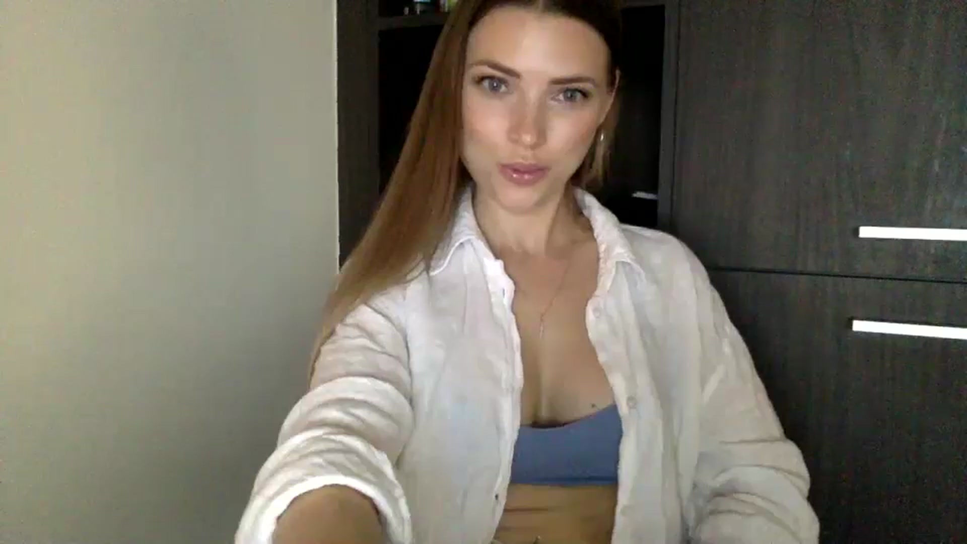 Gallery image thumbnail from Bestannforu's myfreecams stream on, 02/18/2025, 05:21 image 7 of 20