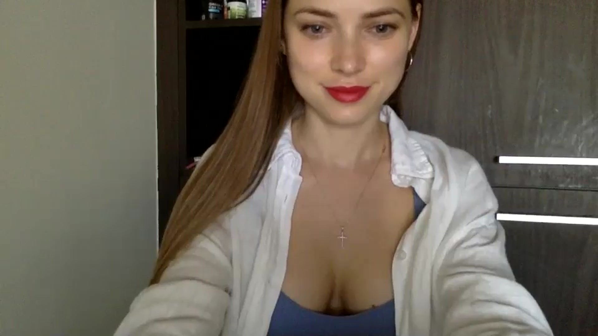 Gallery image thumbnail from Bestannforu's myfreecams stream on, 02/19/2025, 04:53 image 6 of 20