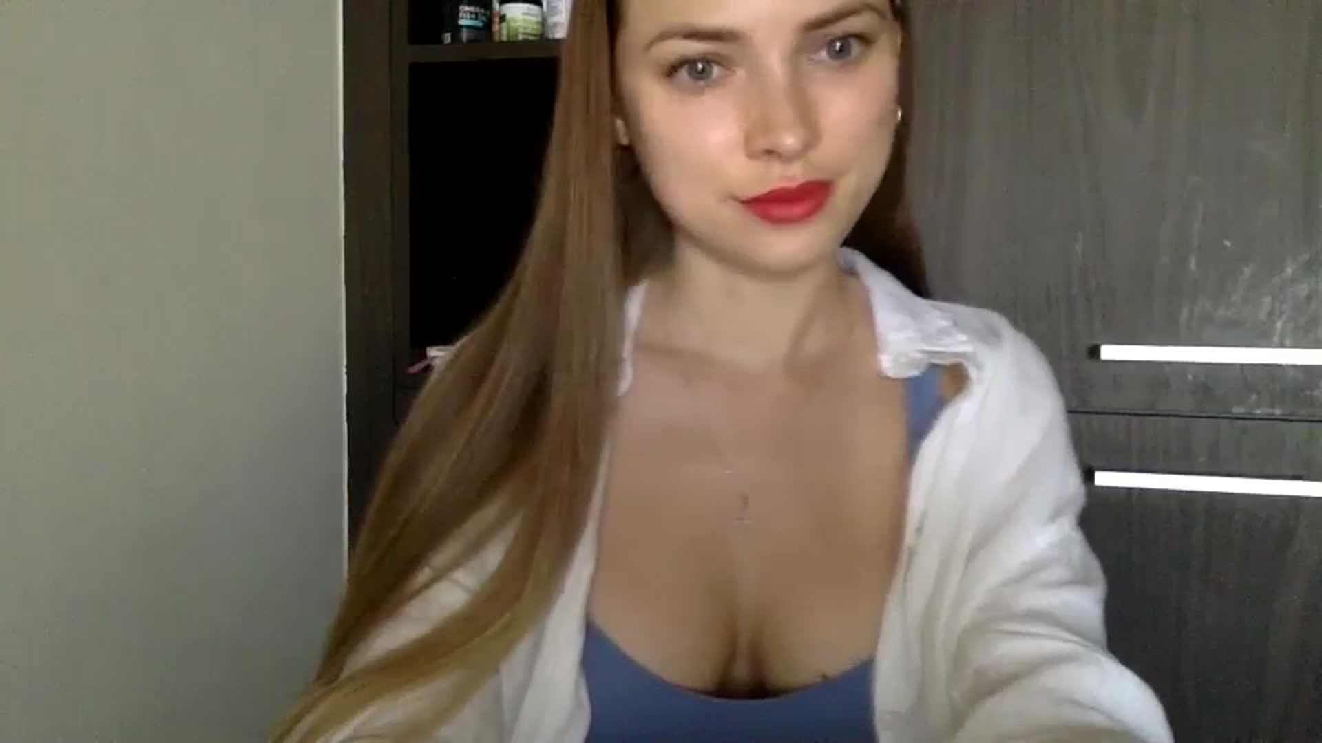 Gallery image thumbnail from Bestannforu's myfreecams stream on, 02/19/2025, 04:53 image 15 of 20