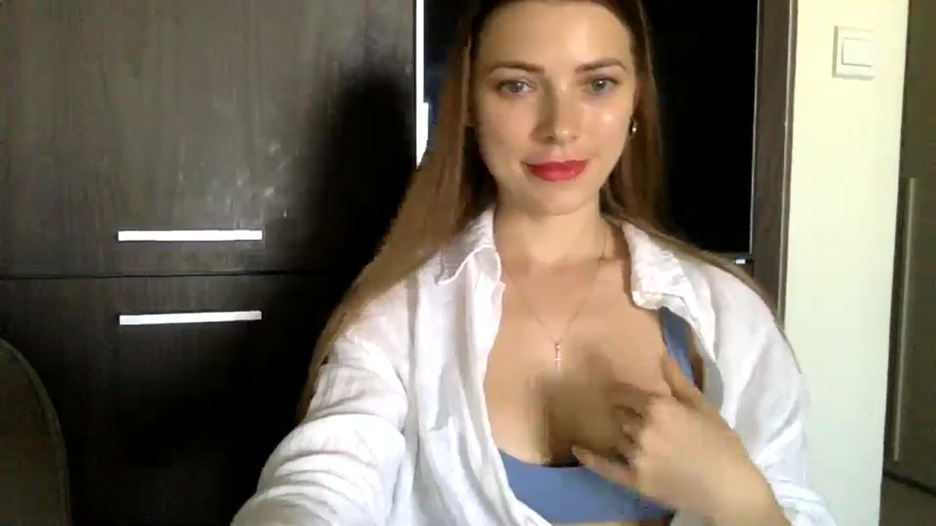 Gallery image thumbnail from Bestannforu's myfreecams stream on, 02/19/2025, 07:59 image 2 of 20