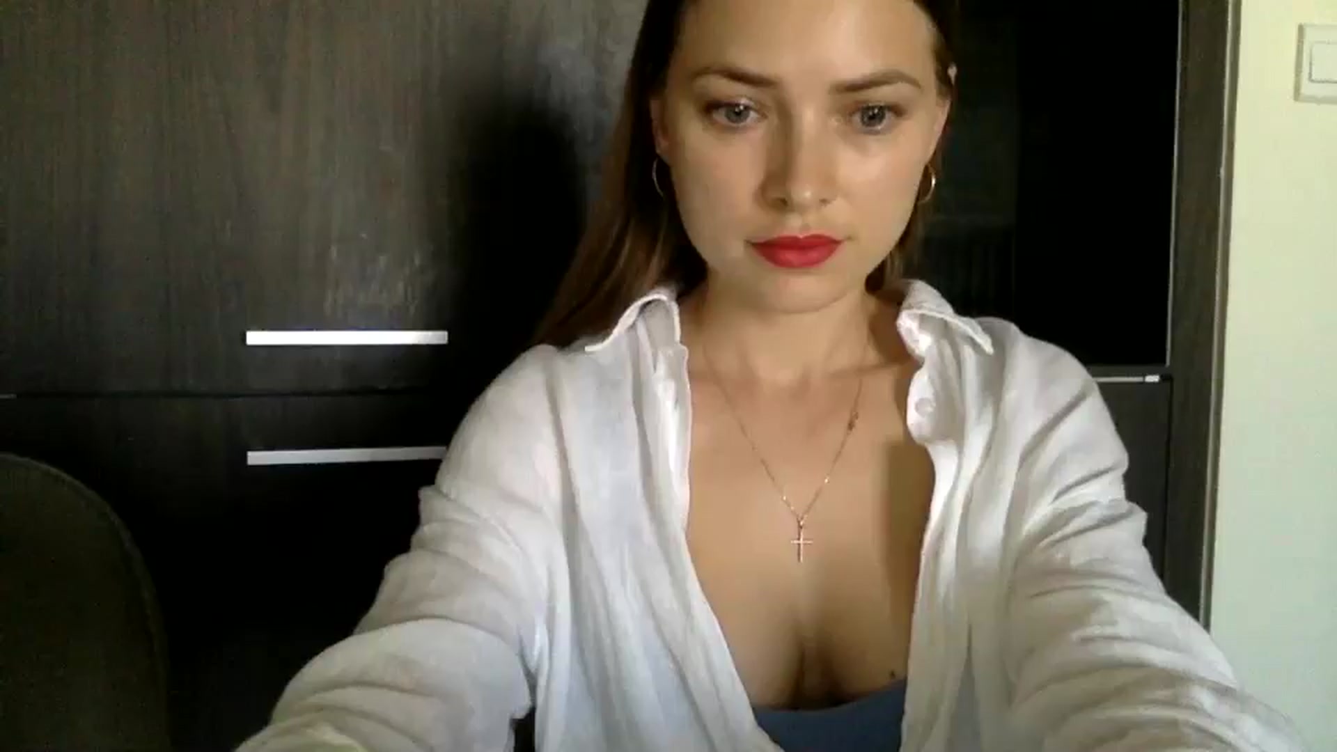 Gallery image thumbnail from Bestannforu's myfreecams stream on, 02/19/2025, 07:59 image 17 of 20