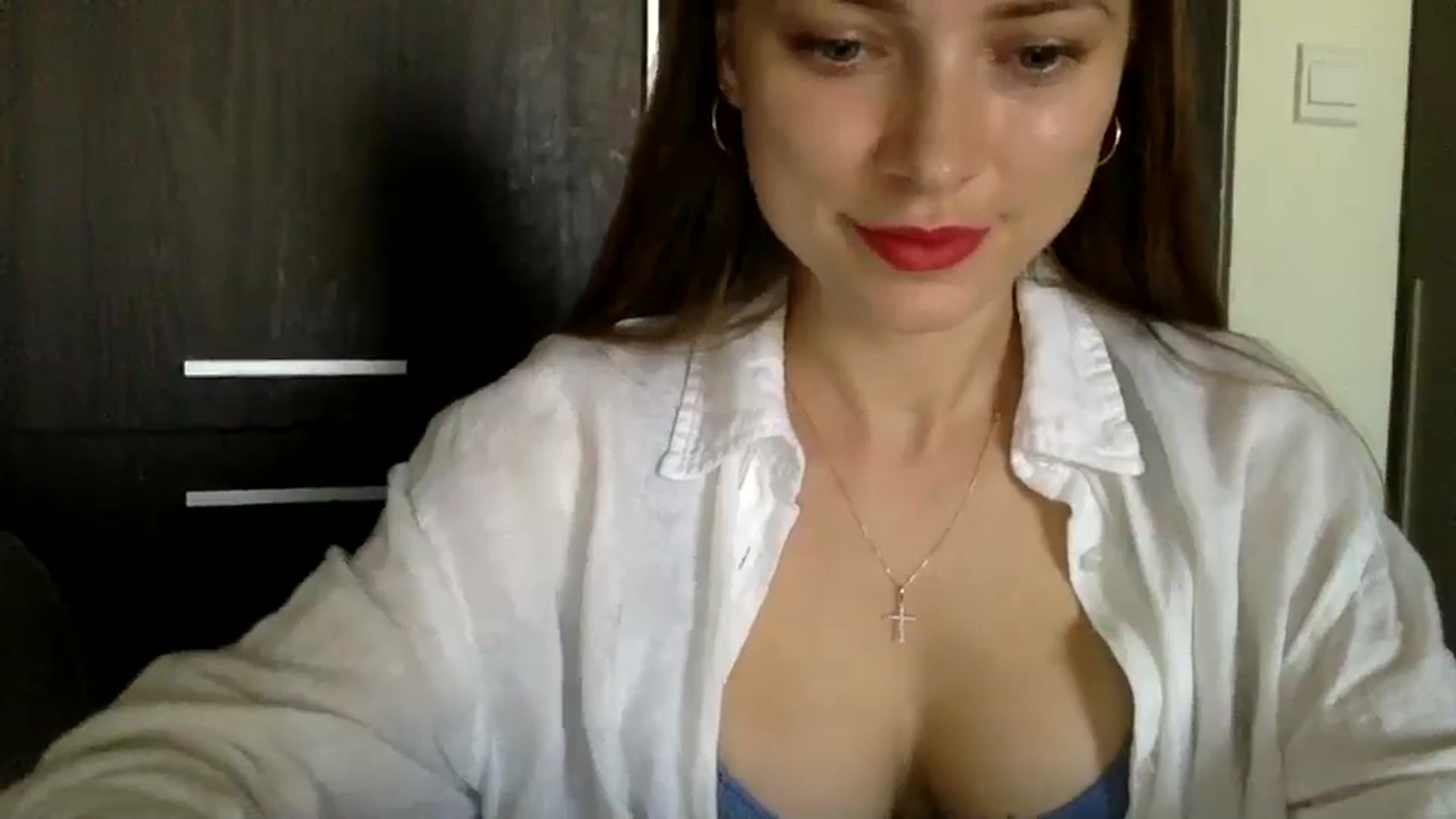 Gallery image thumbnail from Bestannforu's myfreecams stream on, 02/19/2025, 07:59 image 5 of 20