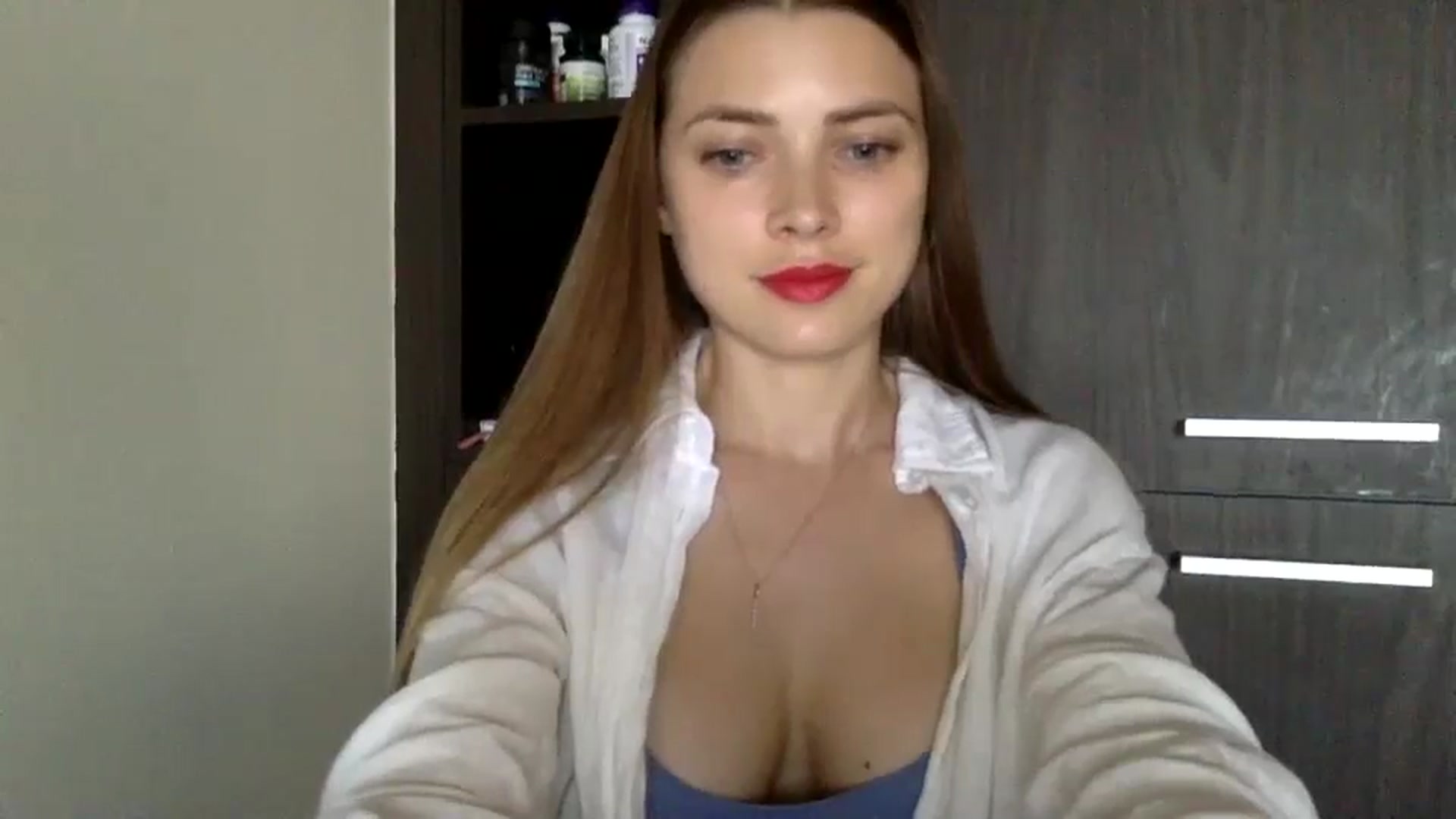 Gallery image thumbnail from Bestannforu's myfreecams stream on, 02/19/2025, 13:13 image 17 of 20