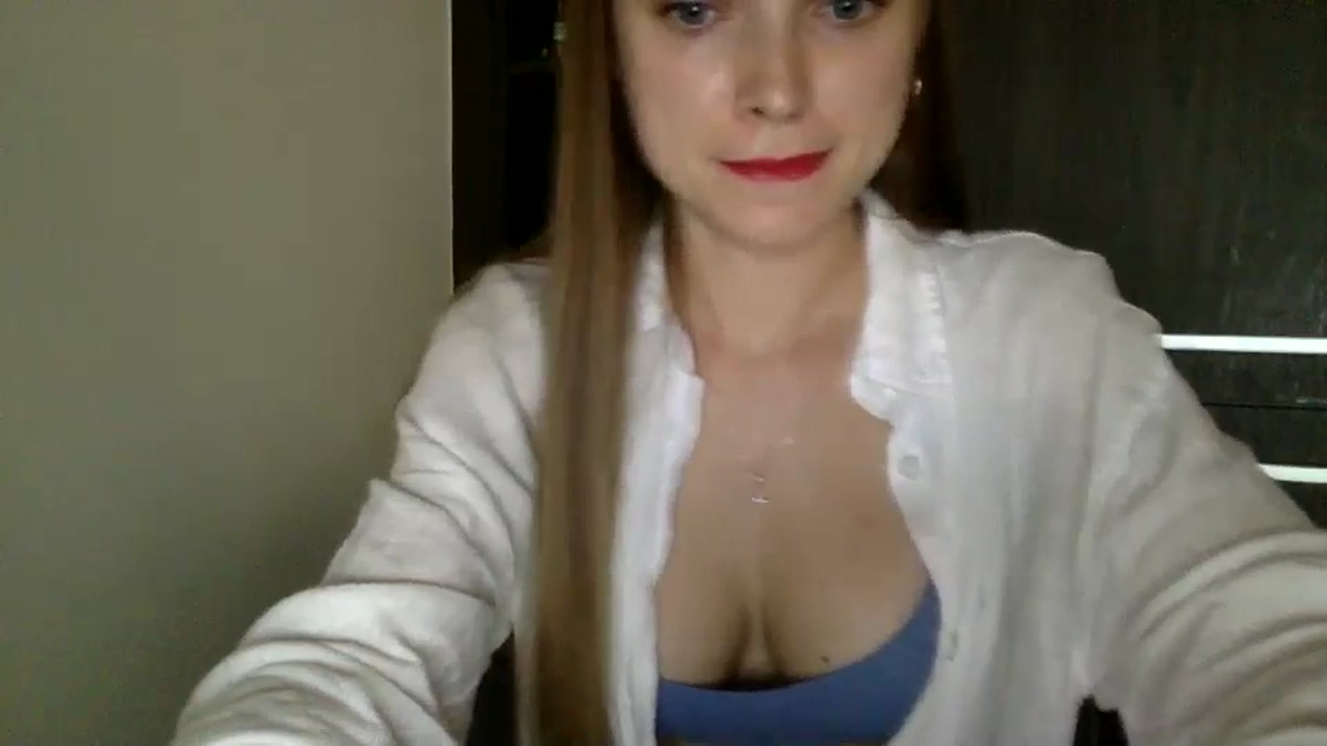 Gallery image thumbnail from Bestannforu's myfreecams stream on, 02/19/2025, 13:54 image 17 of 20