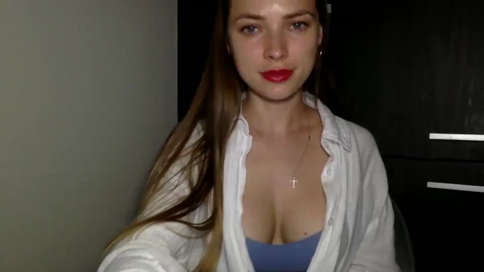 Gallery image thumbnail from Bestannforu's myfreecams stream on, 02/19/2025, 16:06 image 18 of 20