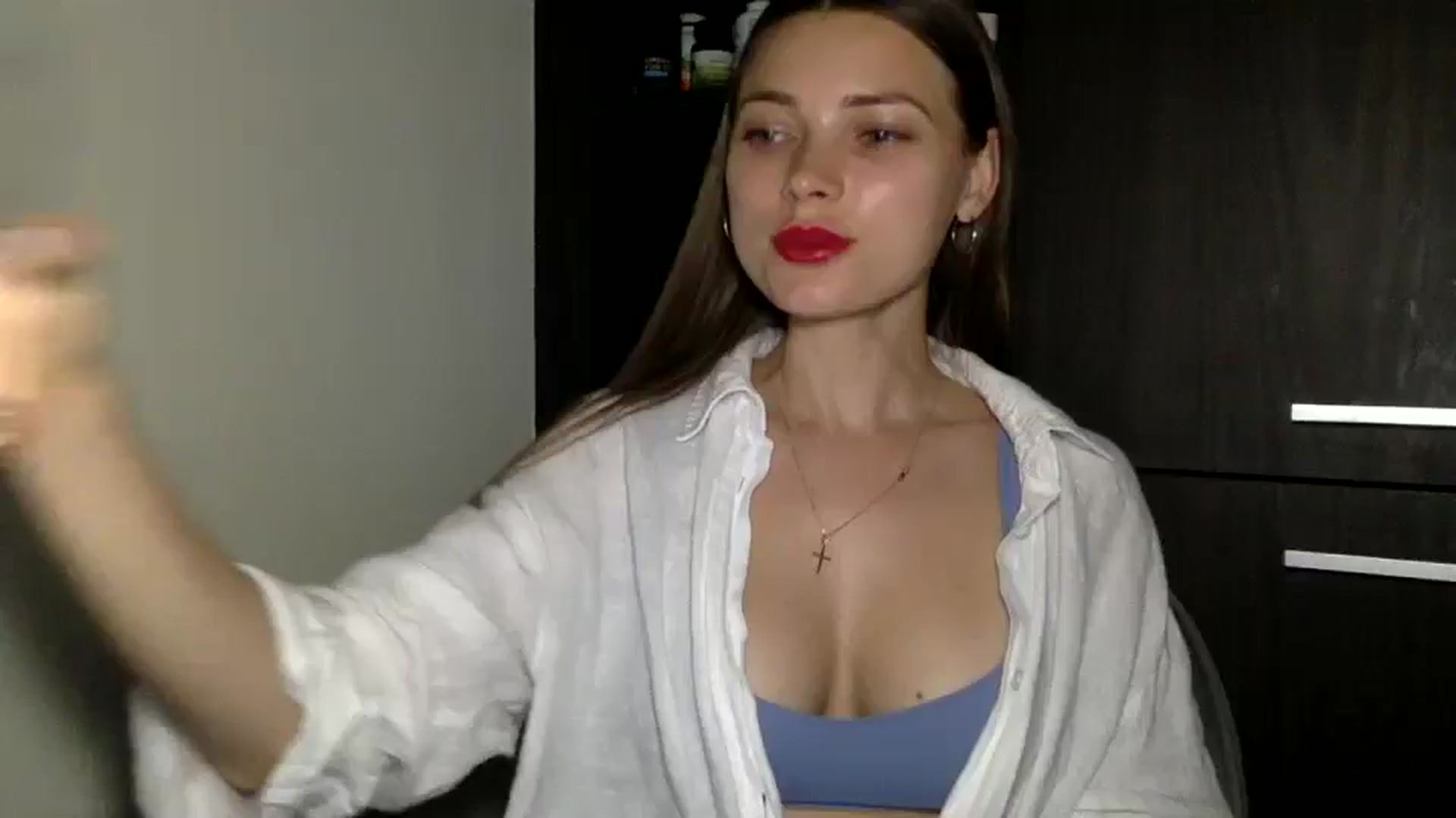 Gallery image thumbnail from Bestannforu's myfreecams stream on, 02/19/2025, 16:06 image 14 of 20
