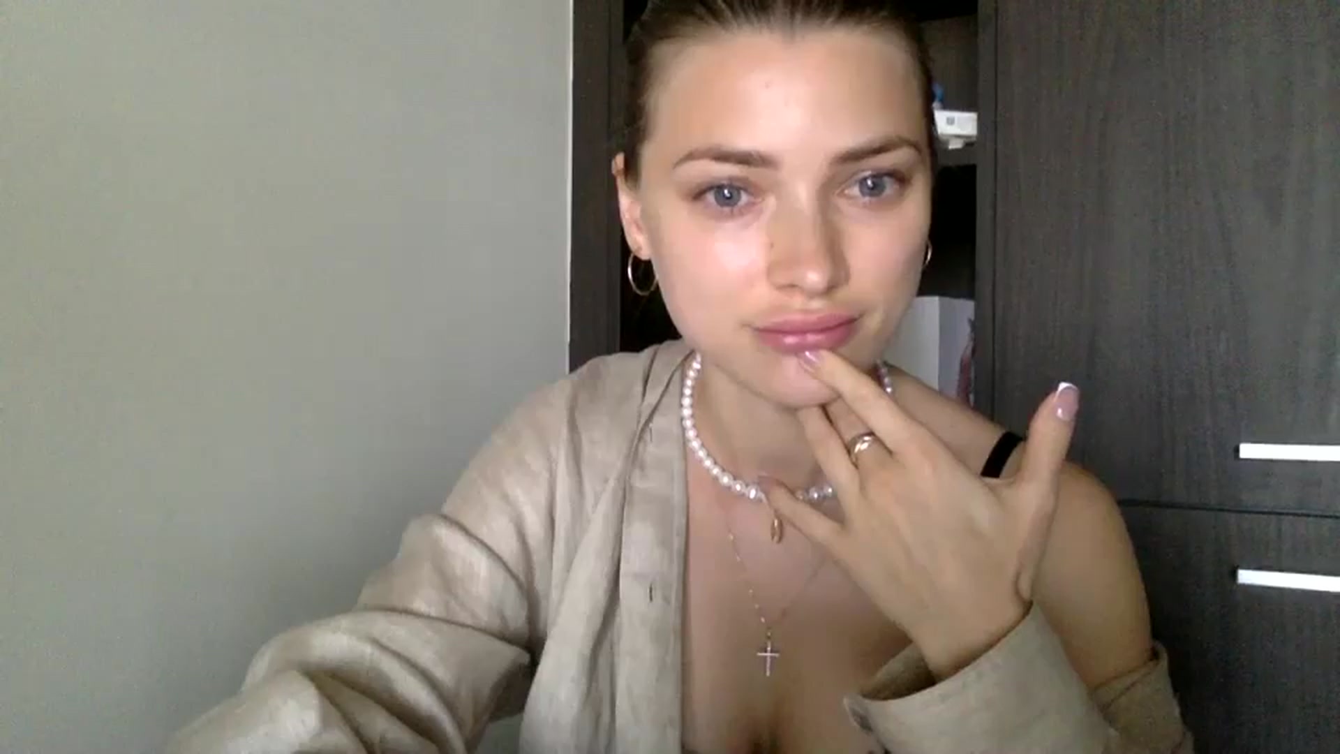 Gallery image thumbnail from Bestannforu's myfreecams stream on, 02/23/2025, 07:49 image 18 of 20