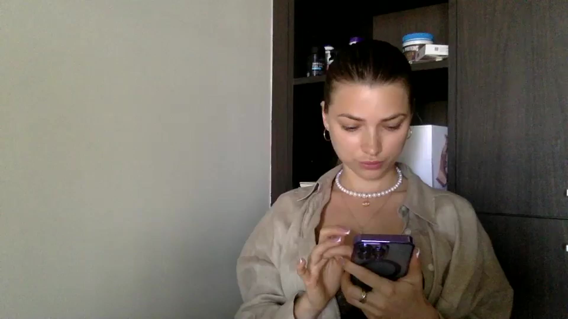Gallery image thumbnail from Bestannforu's myfreecams stream on, 02/23/2025, 07:49 image 11 of 20