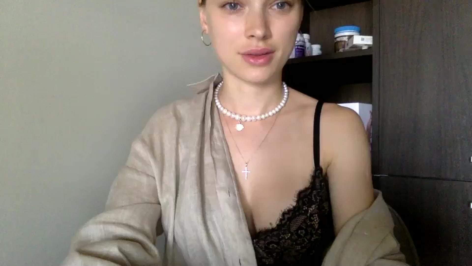 Gallery image thumbnail from Bestannforu's myfreecams stream on, 02/23/2025, 07:49 image 8 of 20