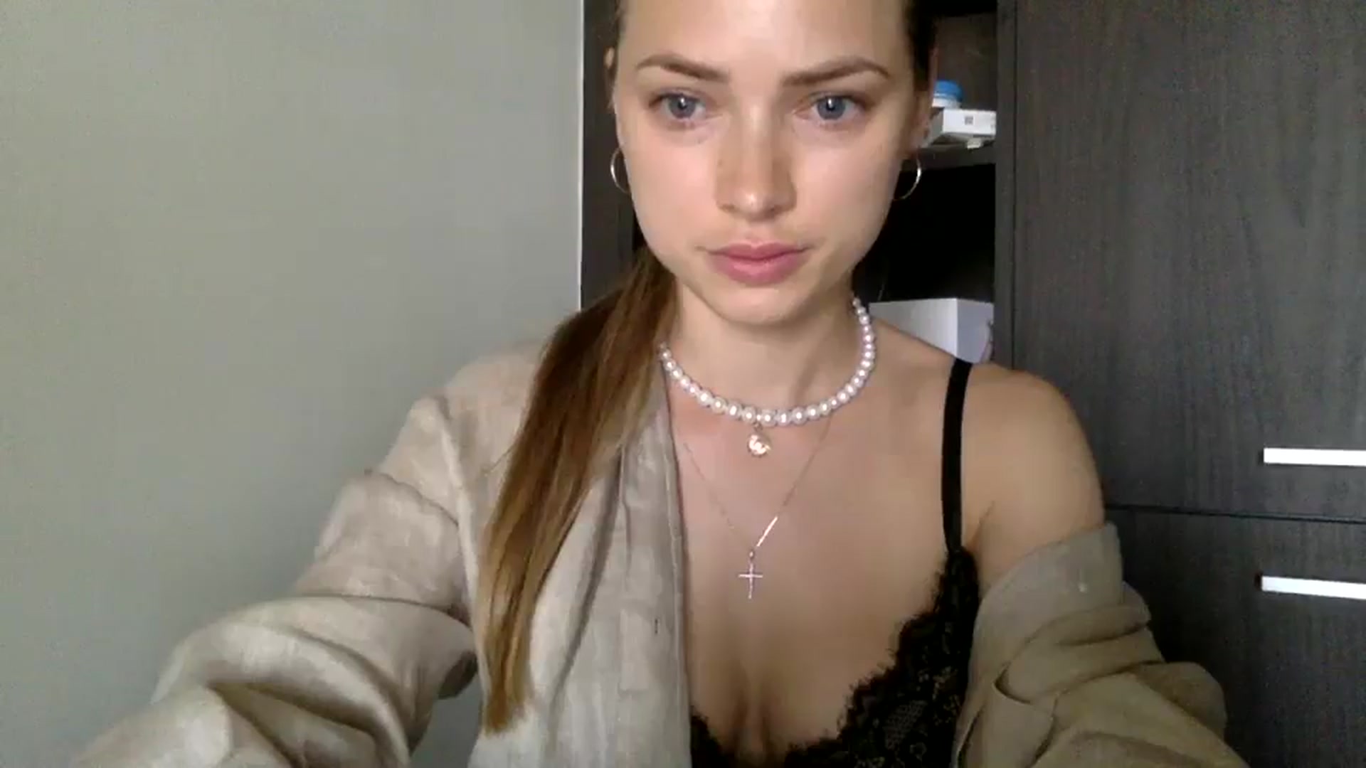 Gallery image thumbnail from Bestannforu's myfreecams stream on, 02/23/2025, 07:49 image 17 of 20