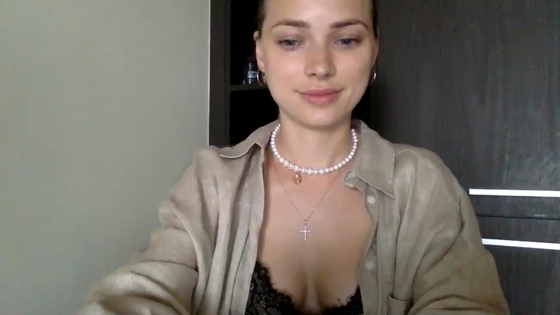 Gallery image thumbnail from Bestannforu's myfreecams stream on, 02/23/2025, 11:54 image 15 of 20