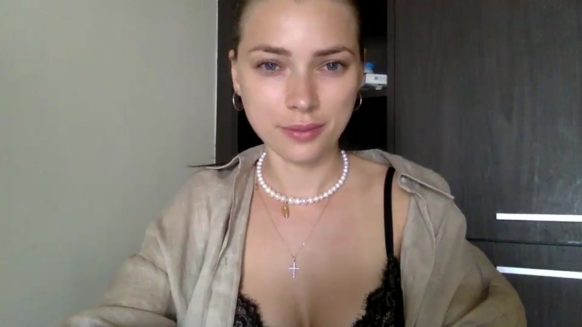 Gallery image thumbnail from Bestannforu's myfreecams stream on, 02/23/2025, 11:54 image 13 of 20