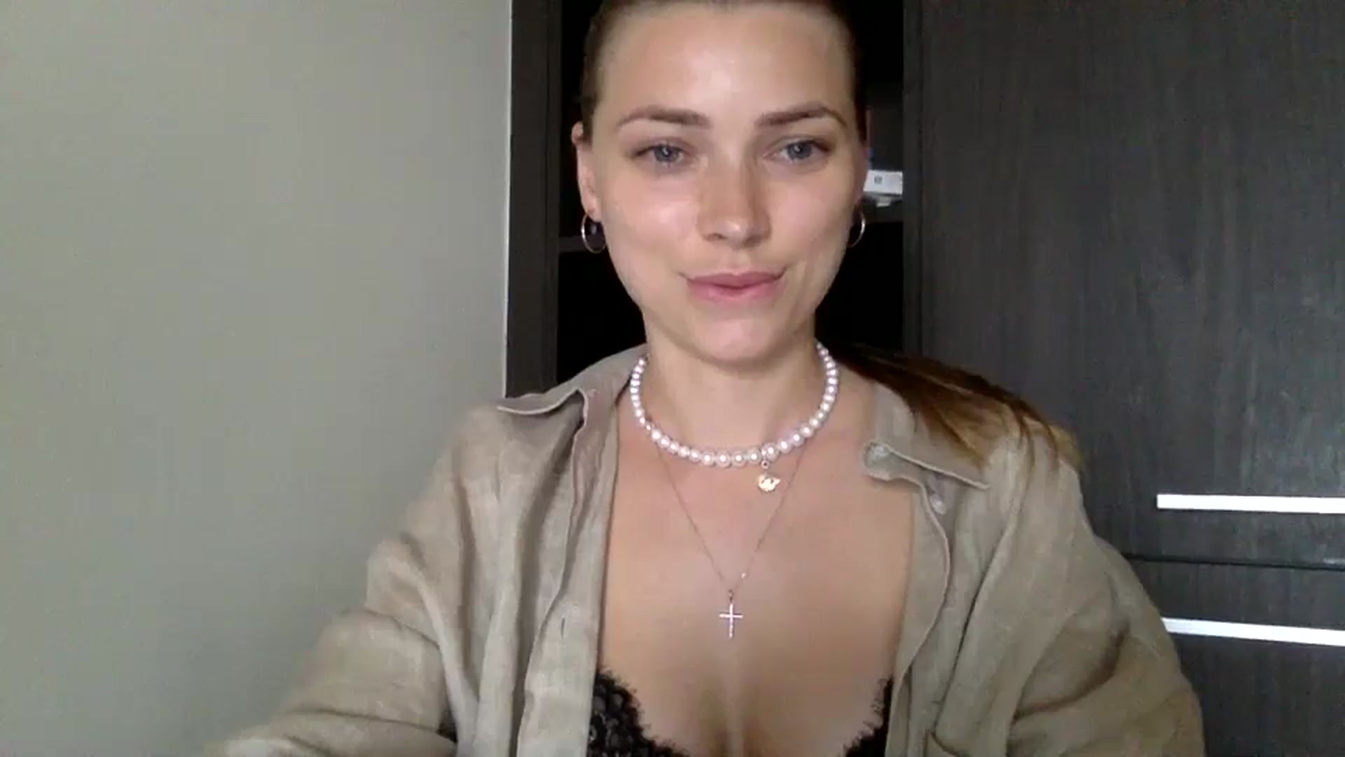 Gallery image thumbnail from Bestannforu's myfreecams stream on, 02/23/2025, 11:54 image 5 of 20