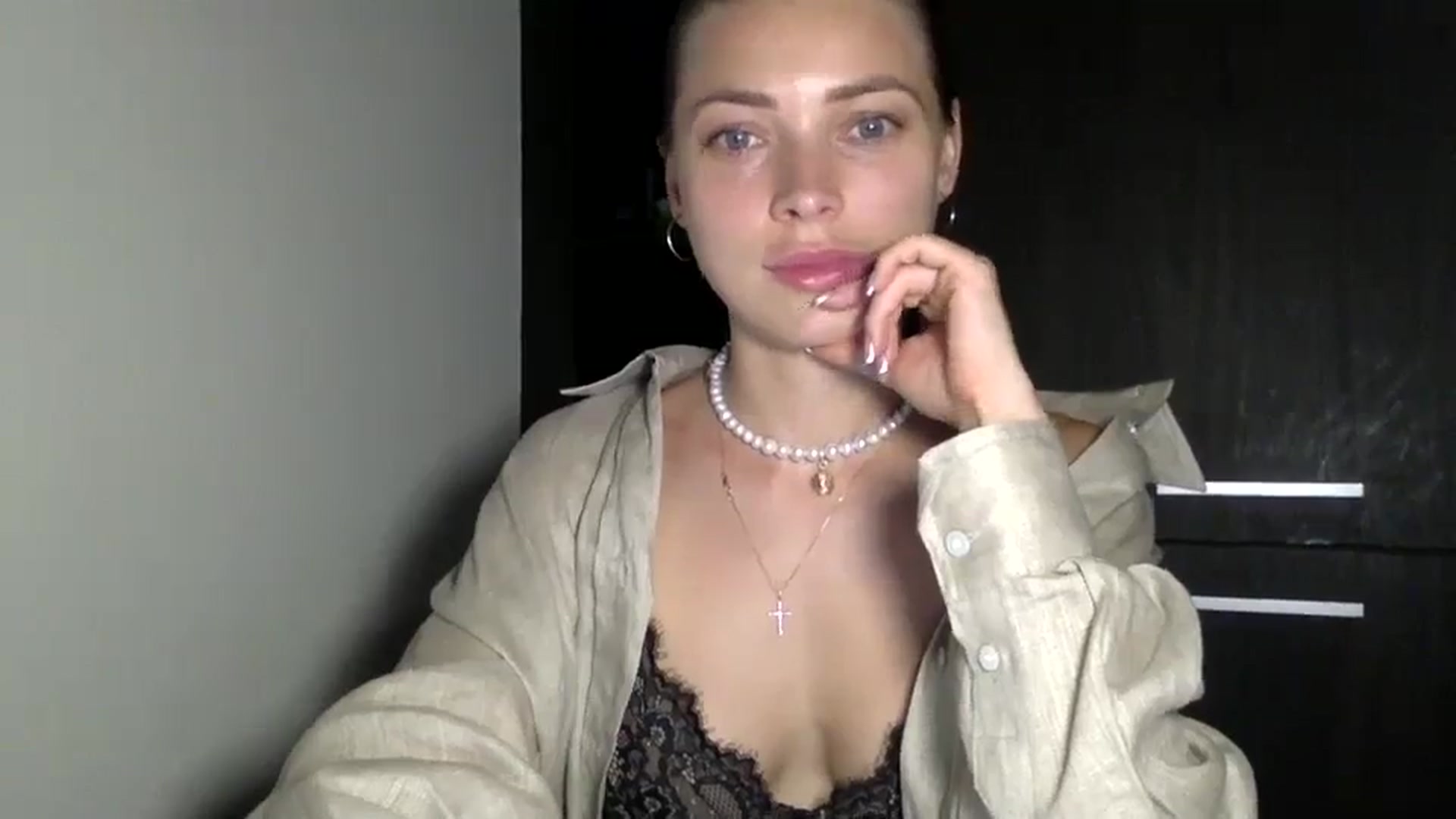 Gallery image thumbnail from Bestannforu's myfreecams stream on, 02/23/2025, 17:06 image 4 of 20