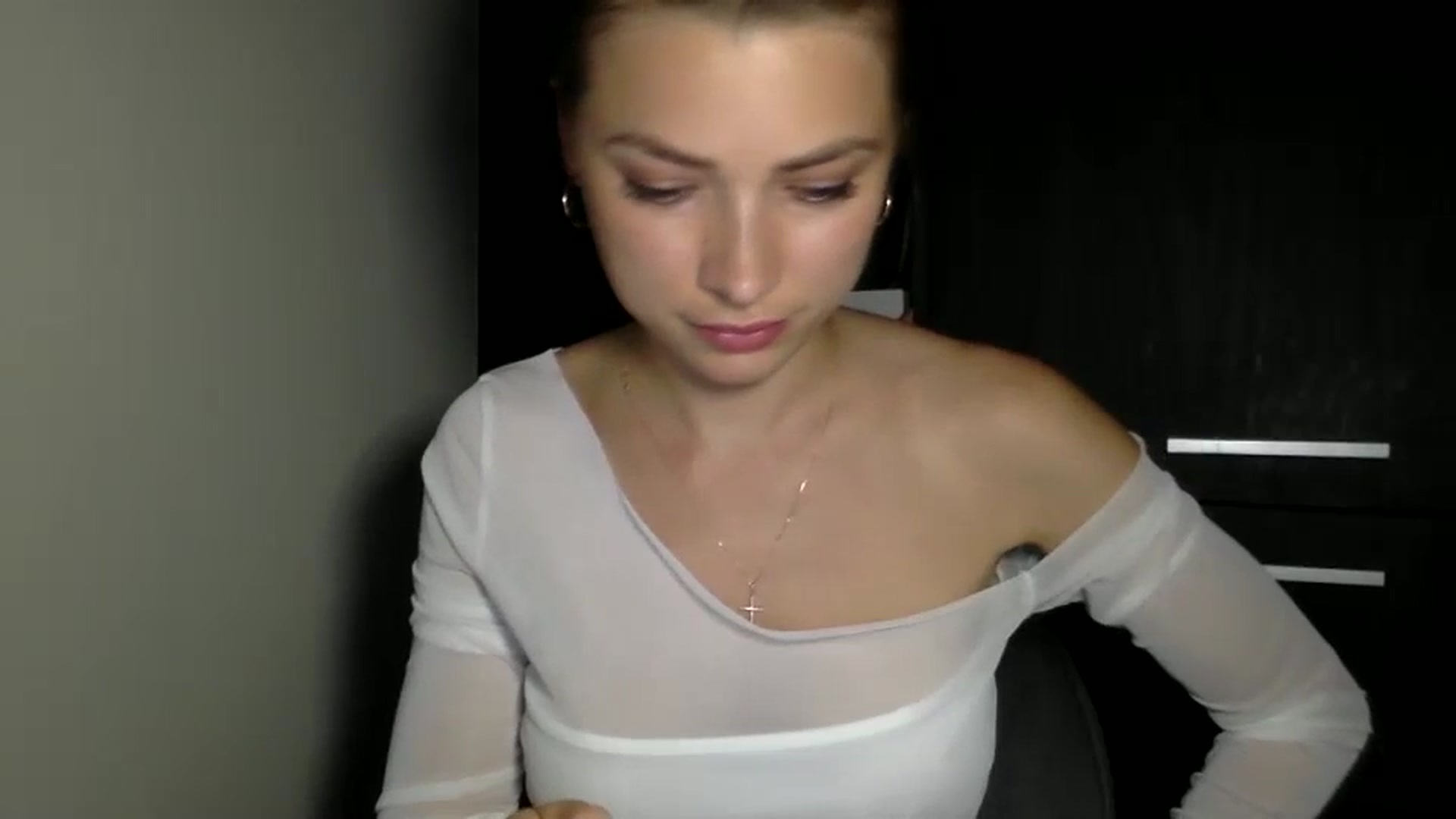 Gallery image thumbnail from Bestannforu's myfreecams stream on, 02/25/2025, 17:04 image 15 of 20
