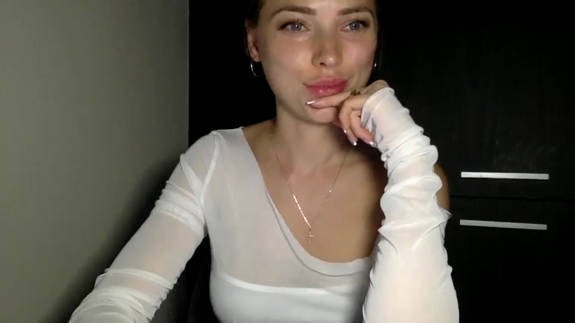 Gallery image thumbnail from Bestannforu's myfreecams stream on, 02/25/2025, 17:04 image 14 of 20