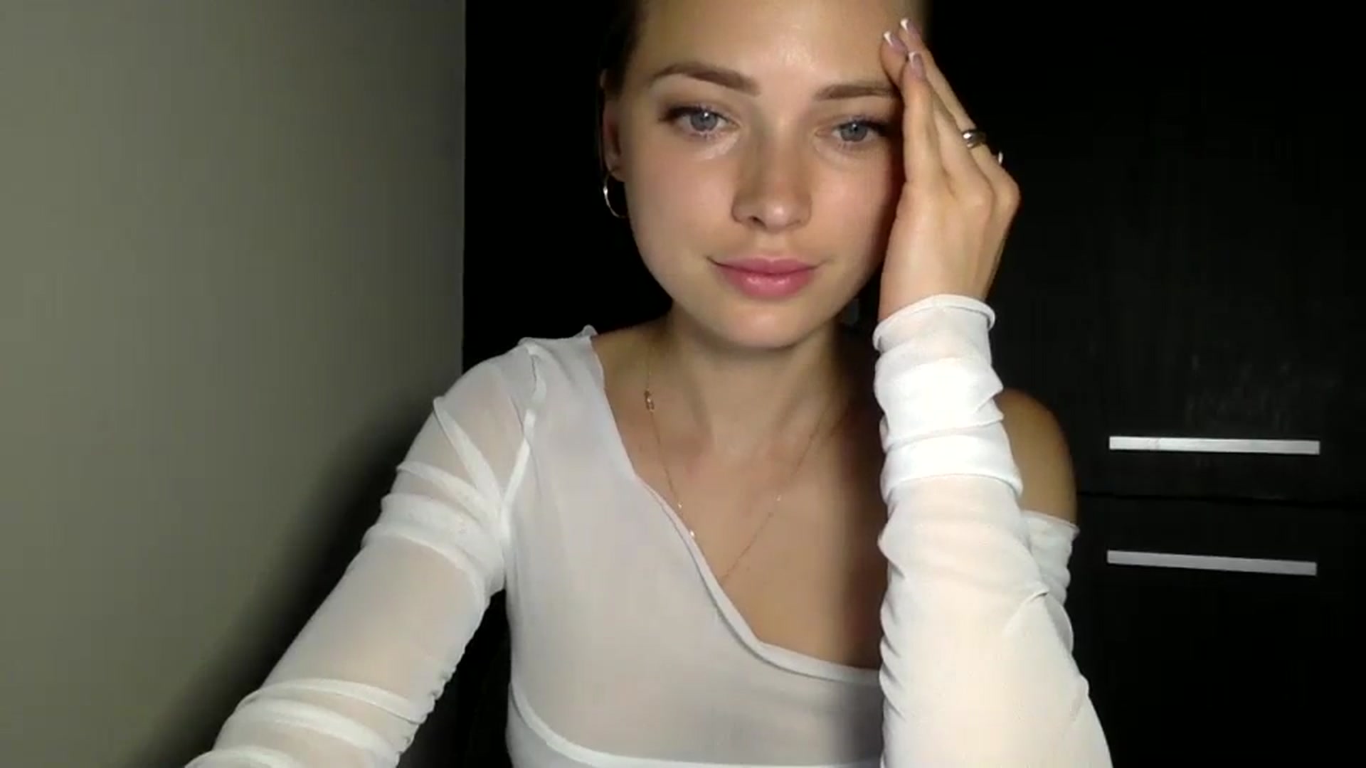 Gallery image thumbnail from Bestannforu's myfreecams stream on, 02/25/2025, 17:36 image 6 of 20