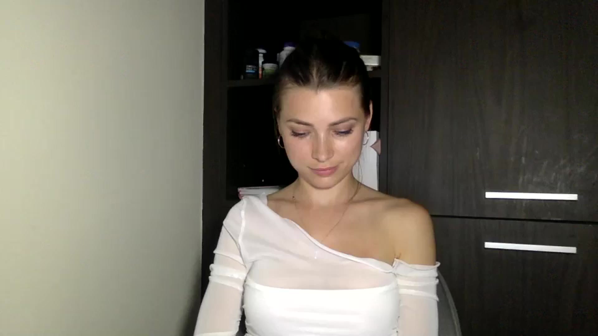 Gallery image thumbnail from Bestannforu's myfreecams stream on, 02/25/2025, 17:36 image 3 of 20