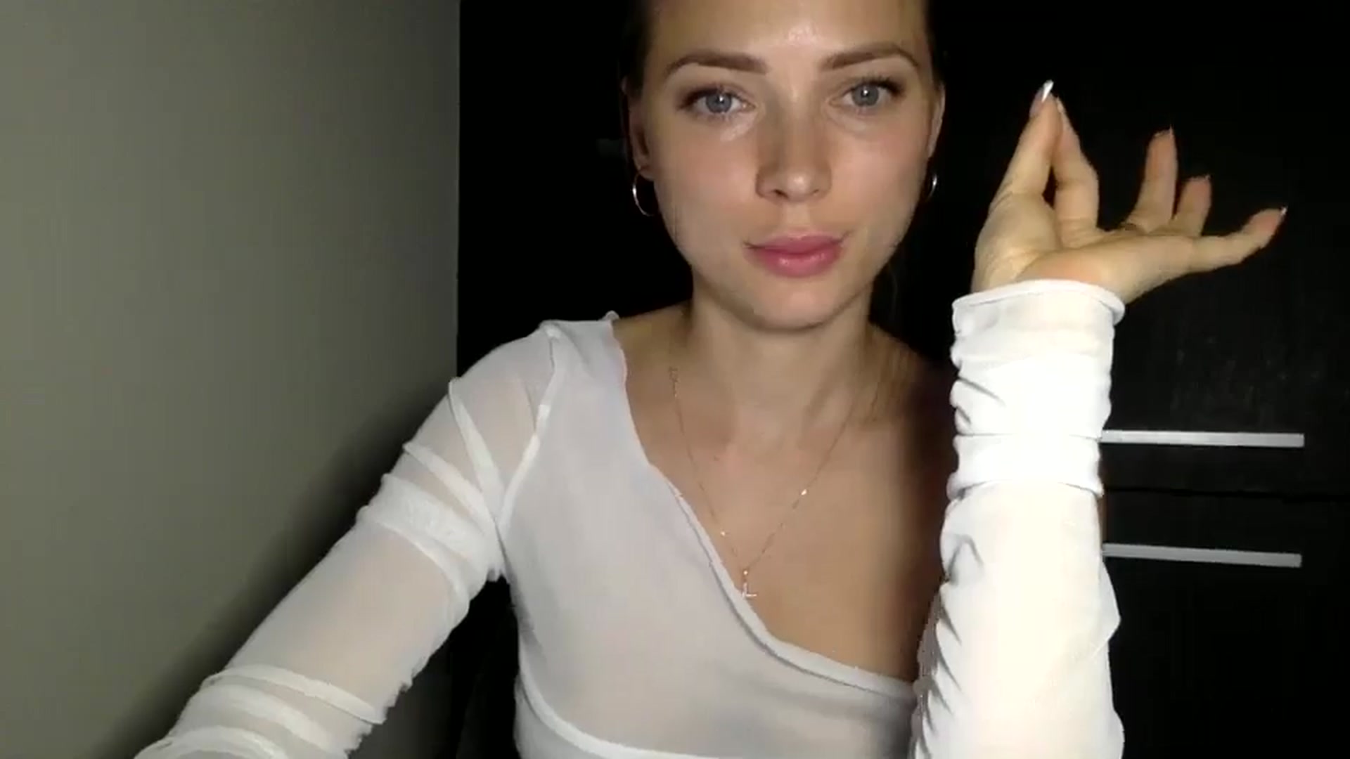 Gallery image thumbnail from Bestannforu's myfreecams stream on, 02/25/2025, 17:36 image 7 of 20