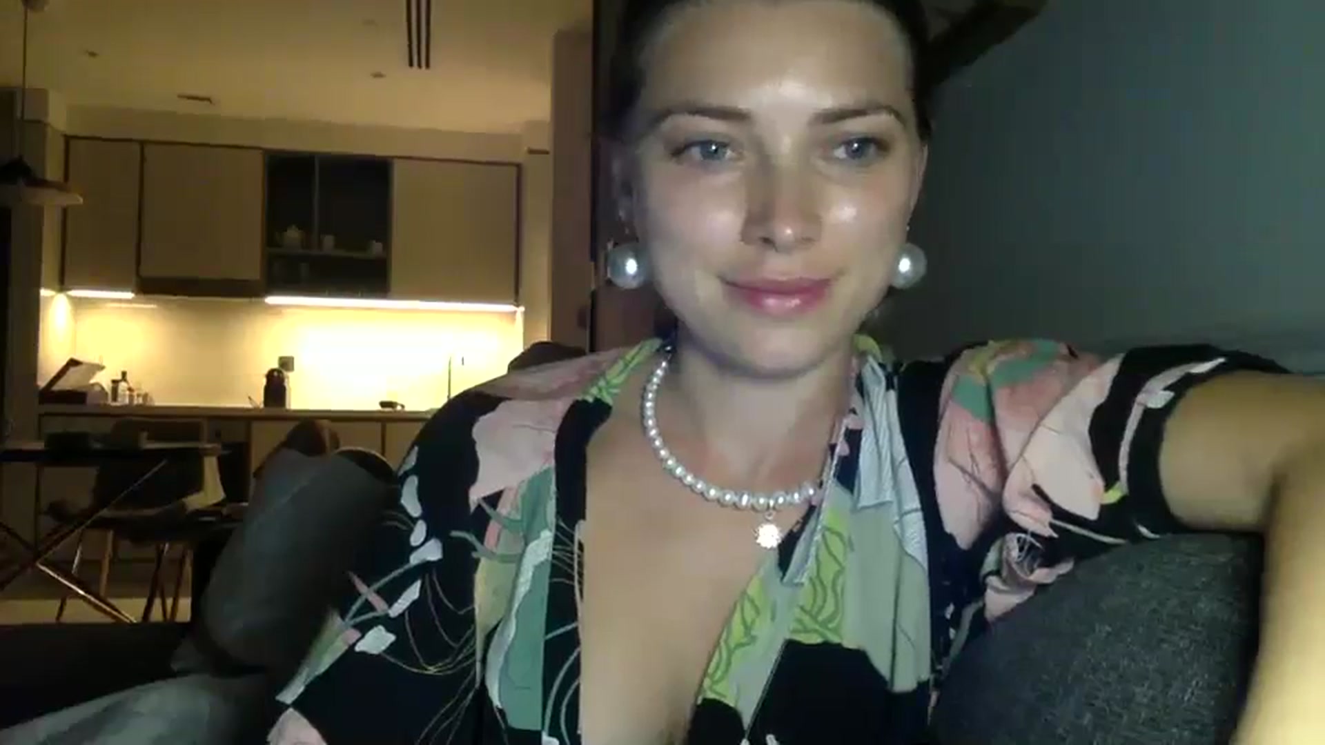 Gallery image thumbnail from Bestannforu's myfreecams stream on, 03/08/2025, 16:03 image 11 of 20