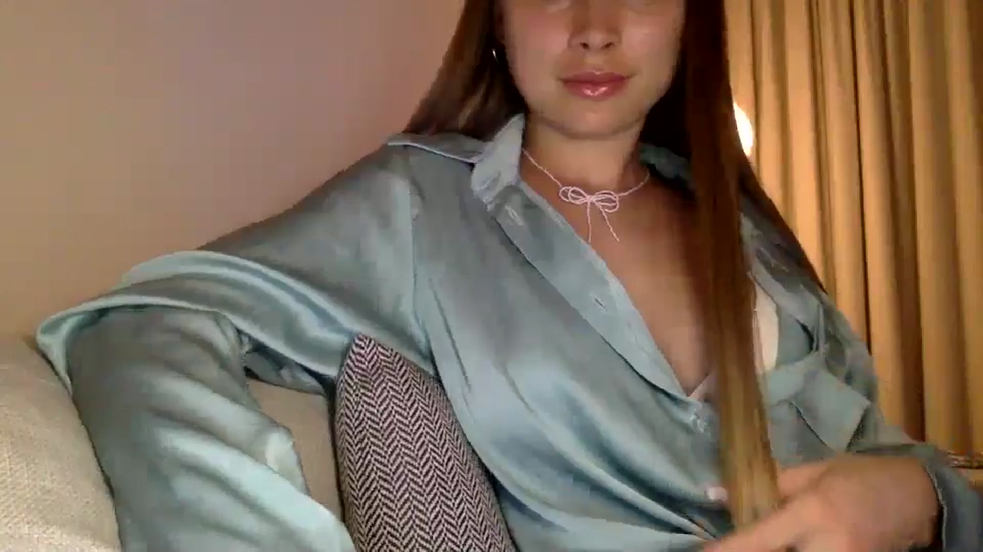 Gallery image thumbnail from Bestannforu's myfreecams stream on, 03/10/2025, 17:01 image 17 of 20