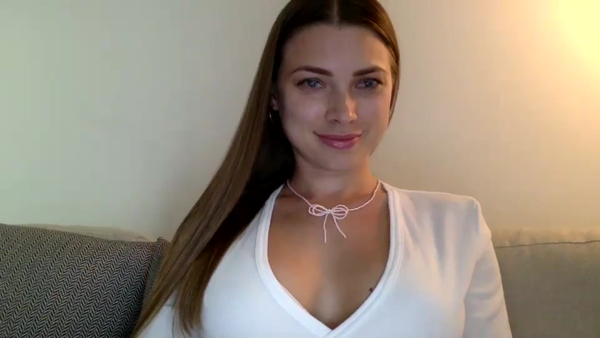 Gallery image thumbnail from Bestannforu's myfreecams stream on, 03/11/2025, 13:53 image 3 of 20