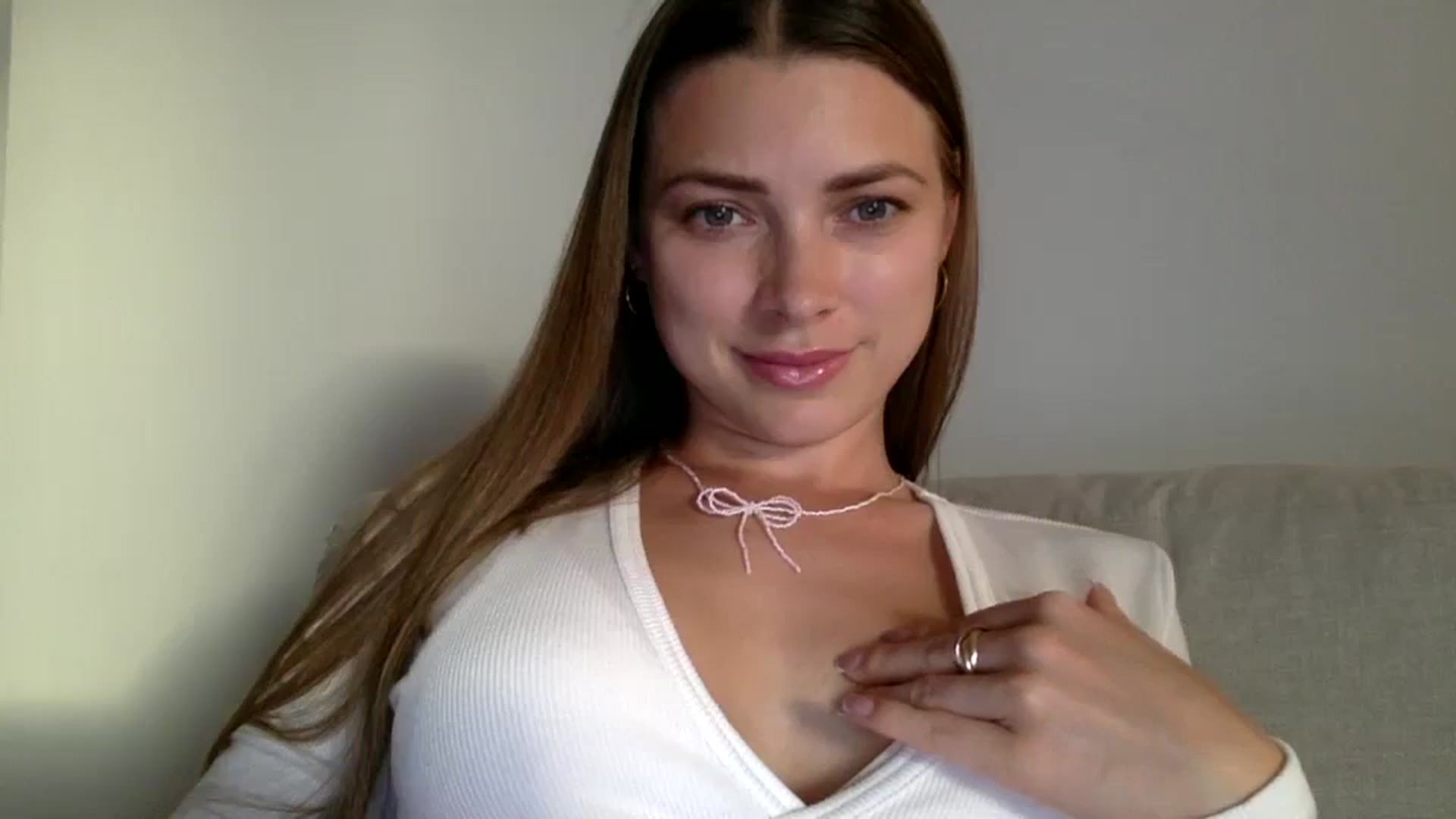 Gallery image thumbnail from Bestannforu's myfreecams stream on, 03/11/2025, 13:53 image 17 of 20