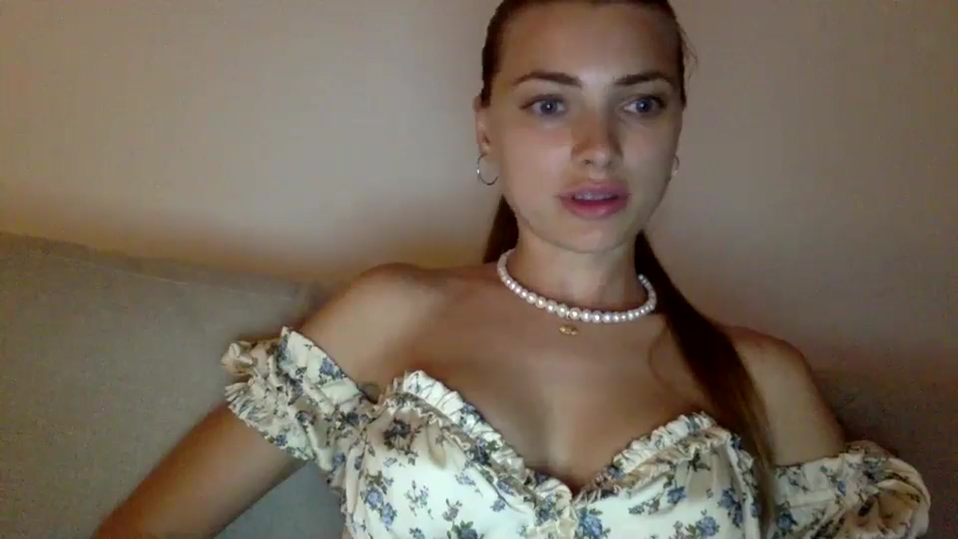 Gallery image thumbnail from Bestannforu's myfreecams stream on, 03/12/2025, 16:31 image 7 of 20