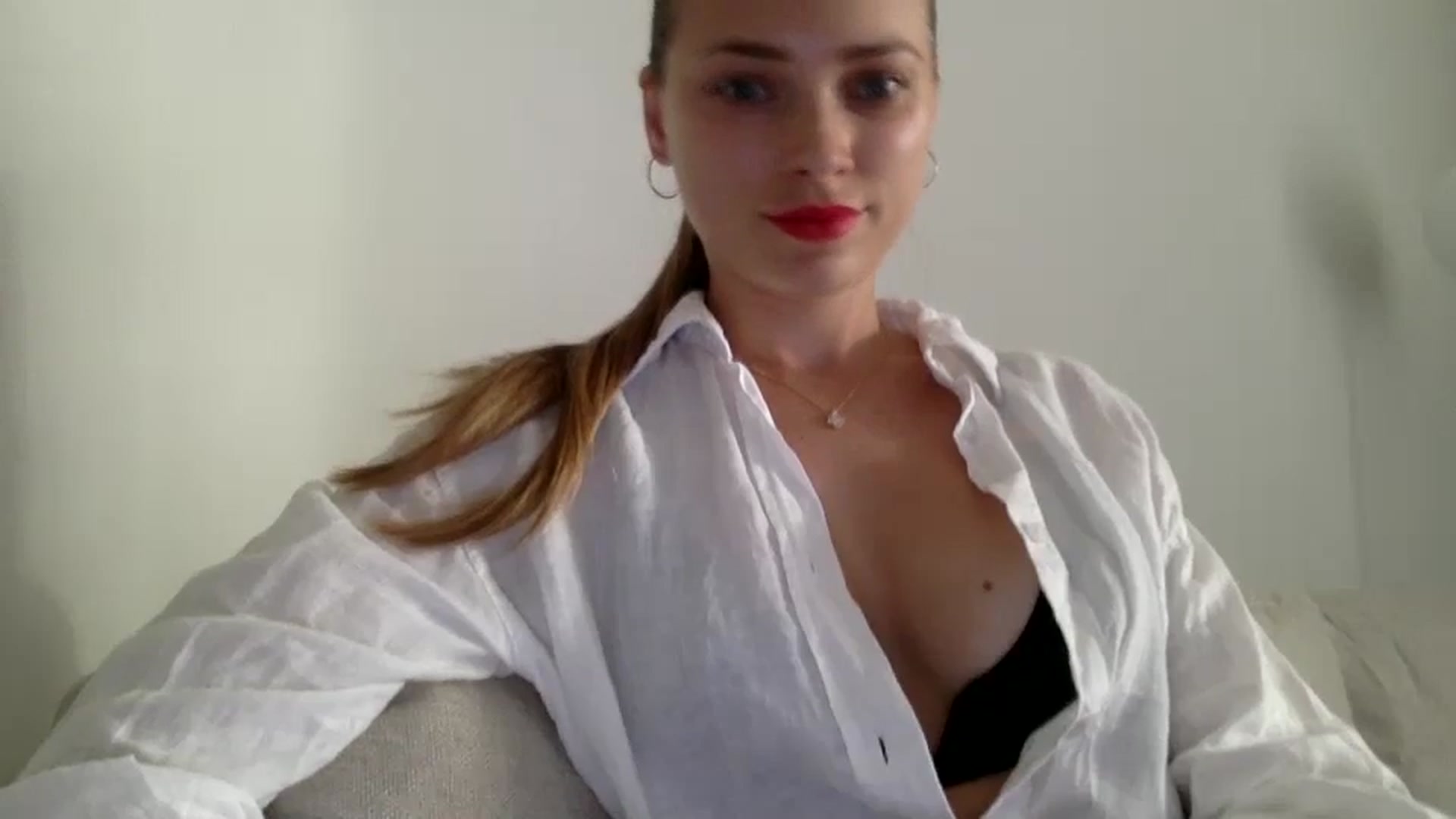 Gallery image thumbnail from Bestannforu's myfreecams stream on, 03/16/2025, 13:49 image 2 of 20