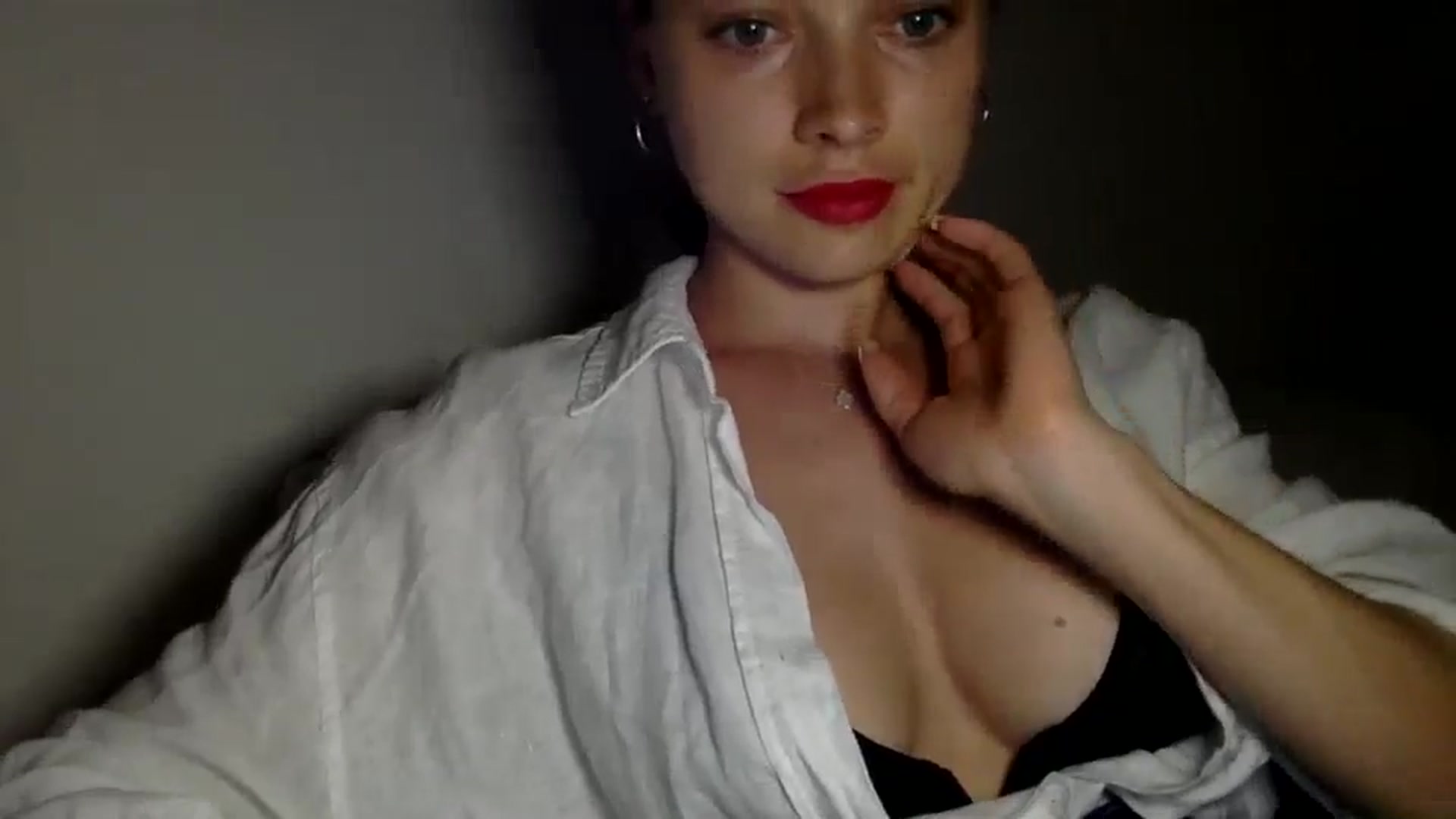 Gallery image thumbnail from Bestannforu's myfreecams stream on, 03/16/2025, 16:24 image 15 of 20